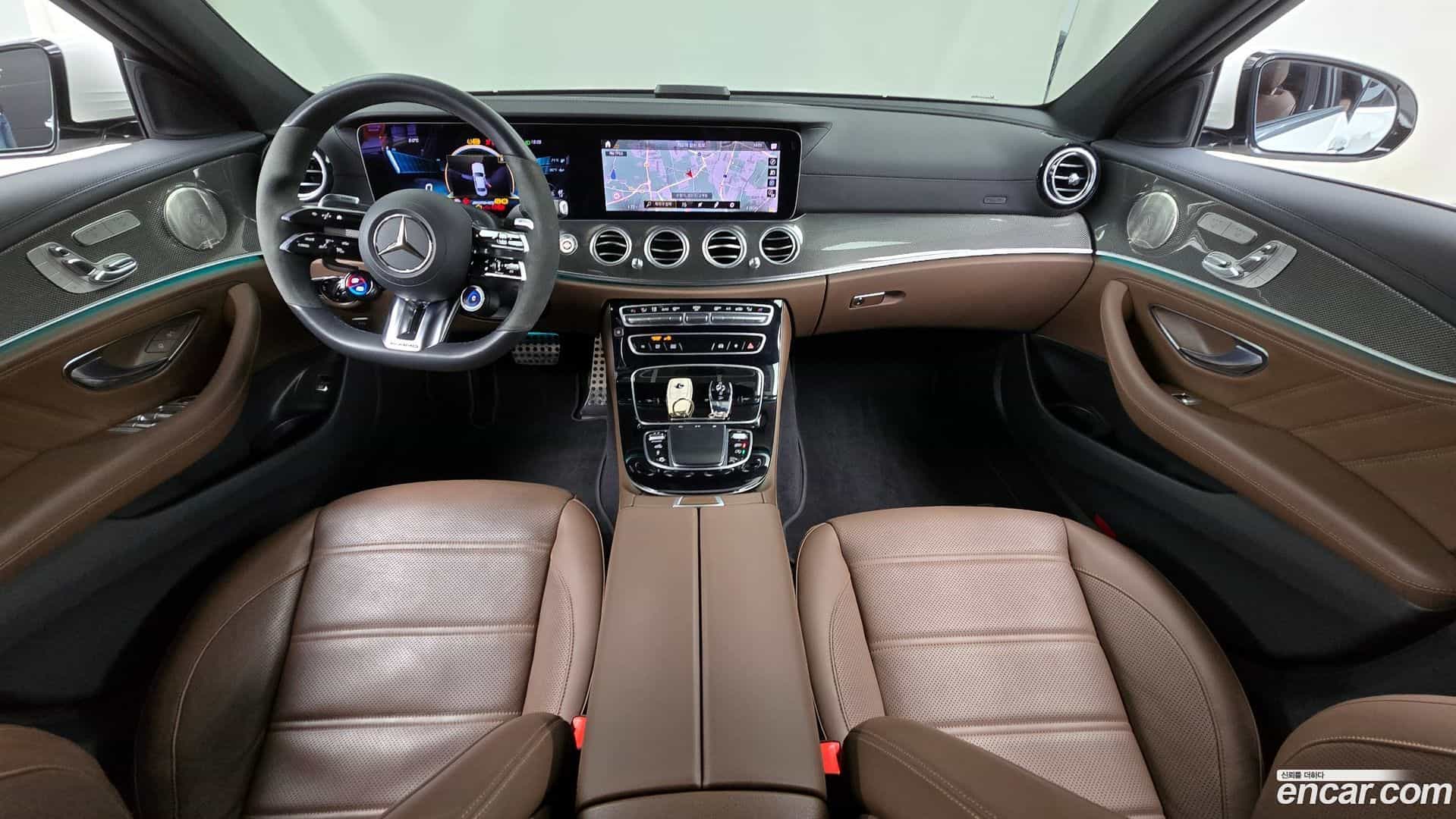 E-Class Mercedes-Benz 2021.9-INNER-007
