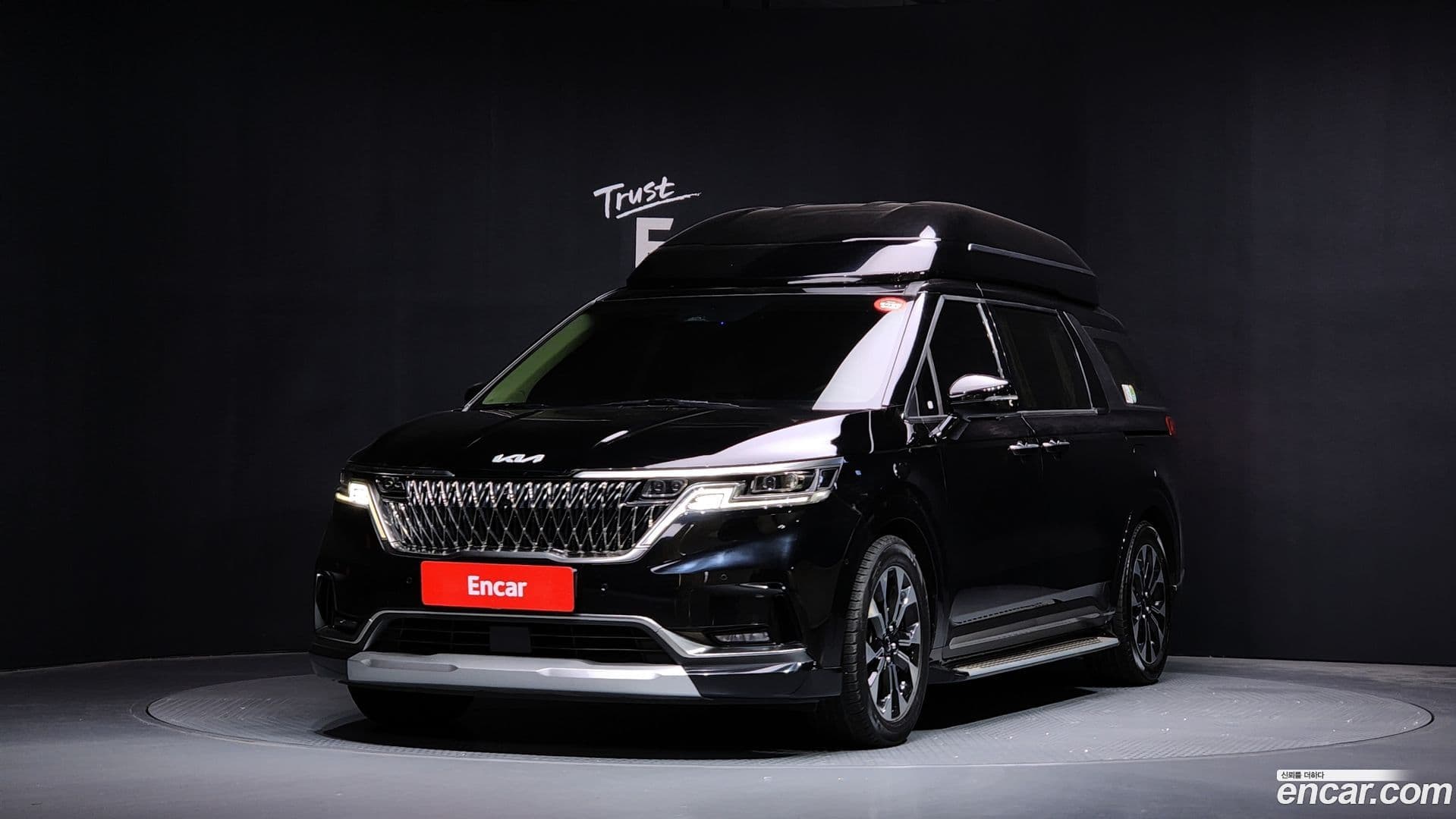 Main__Slider__Photo:Canival Kia 2022.2-0