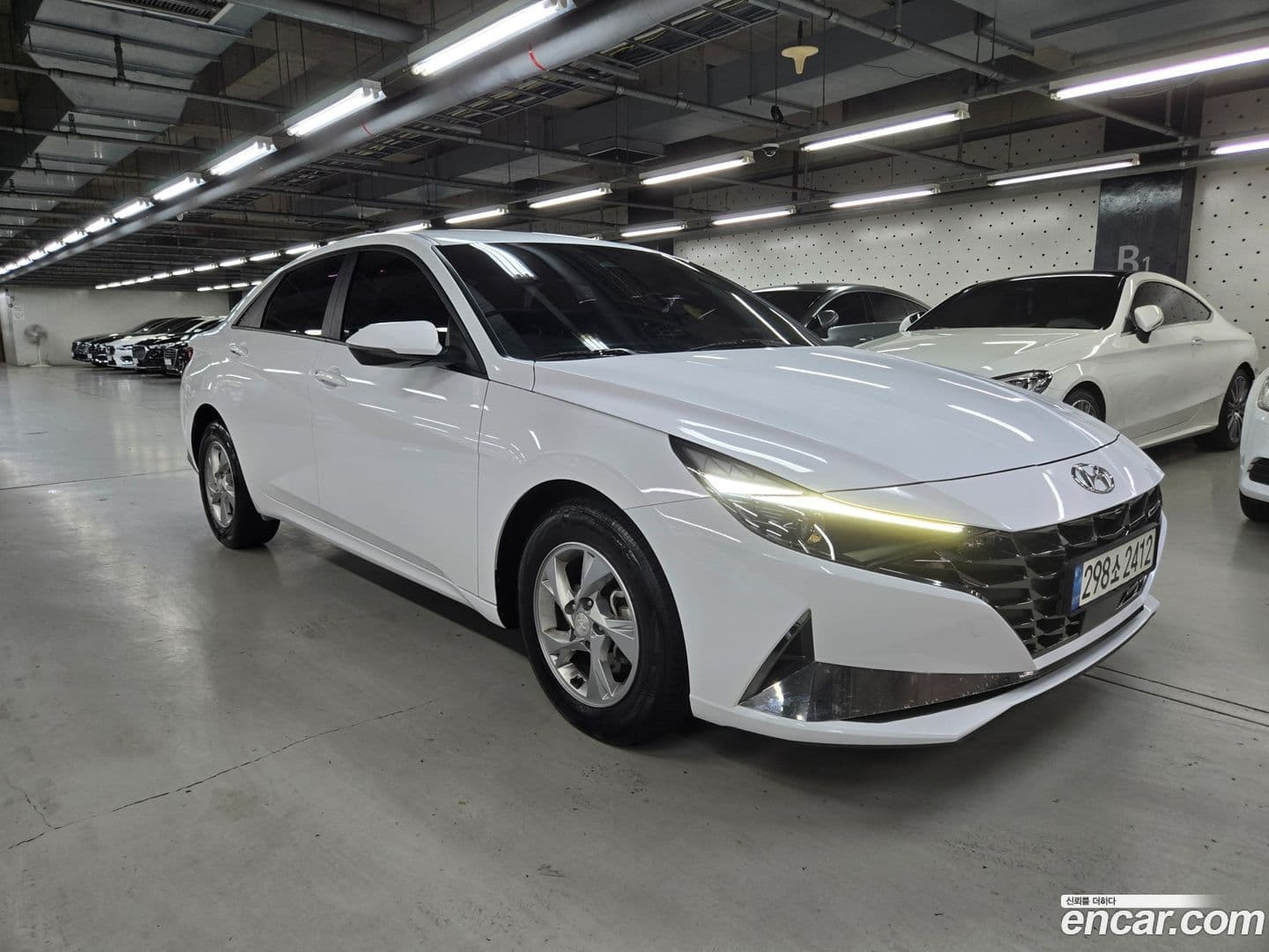 Main__Slider__Photo:AVANTE Hyundai 2020.11-0
