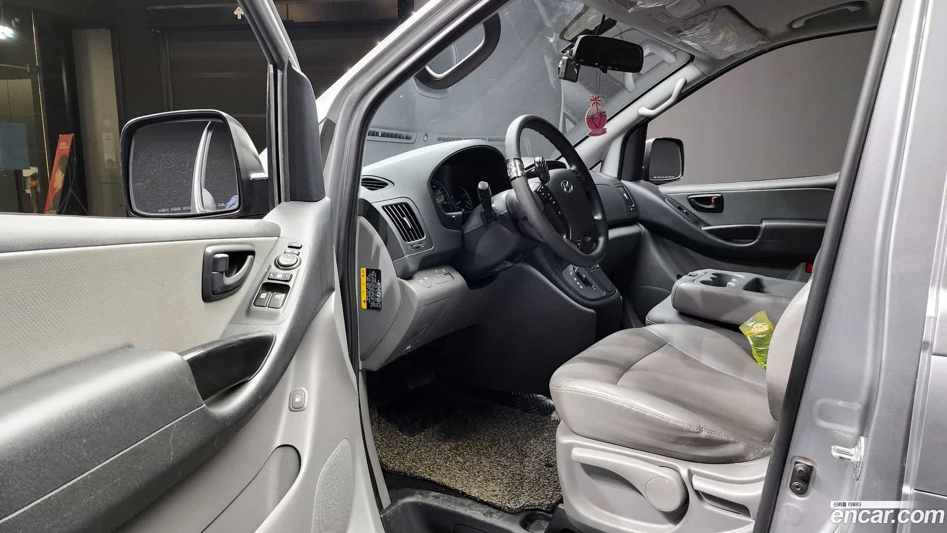 Starex Hyundai 2020.7-OPTION-015