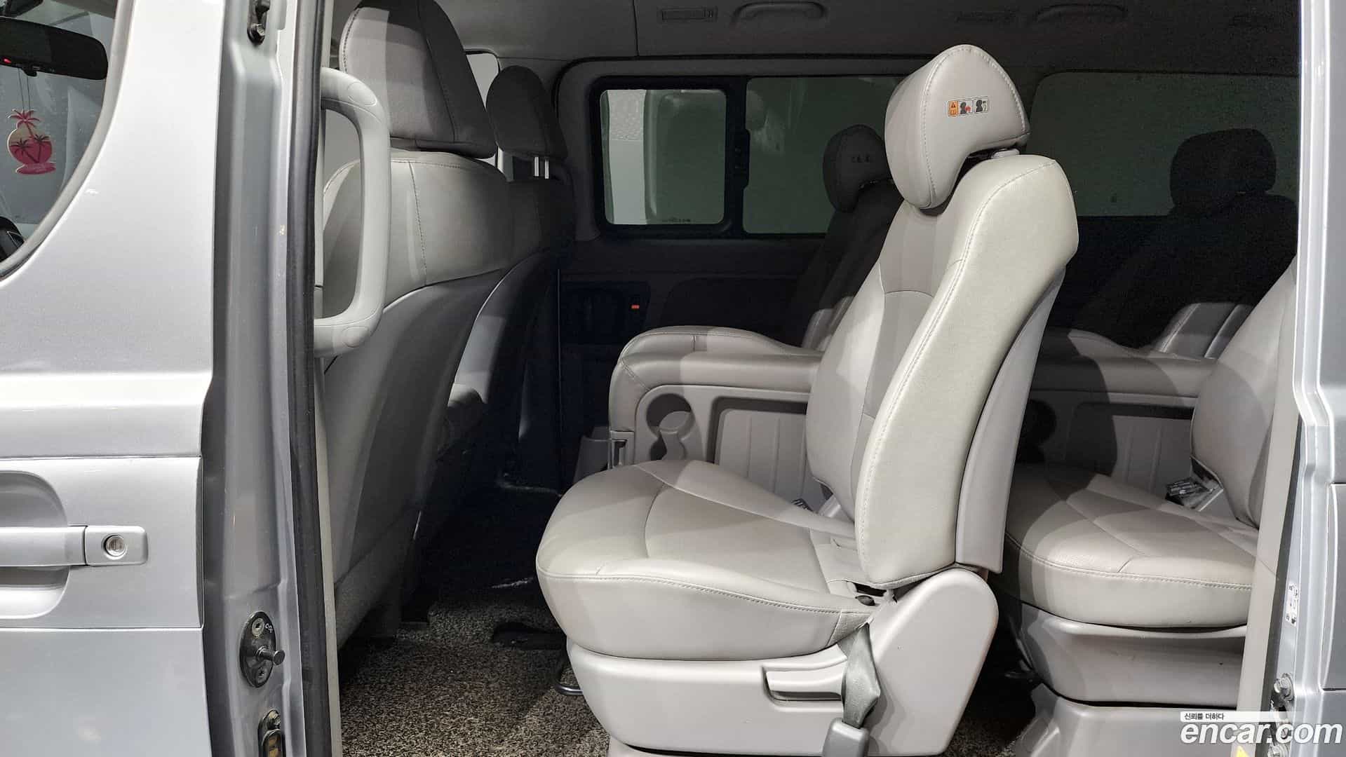 Starex Hyundai 2020.7-OPTION-017