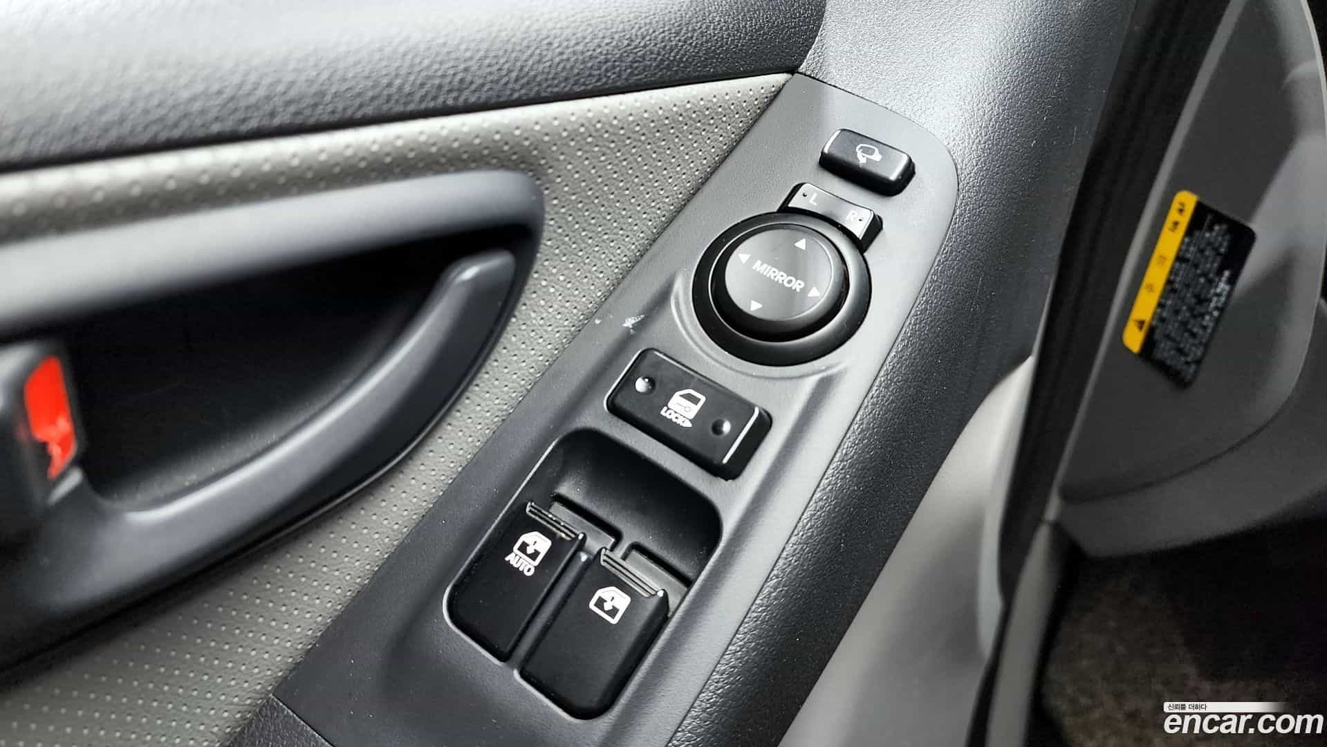 Starex Hyundai 2020.7-OPTION-024