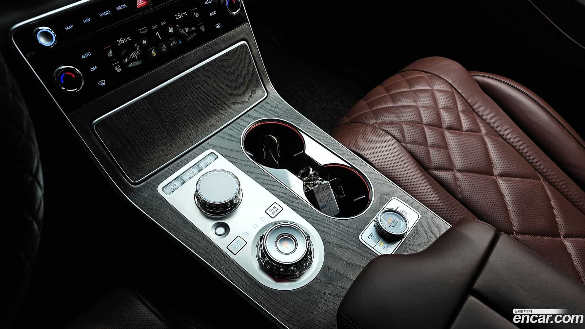 GV80 Genesis 2024.0-INNER-009
