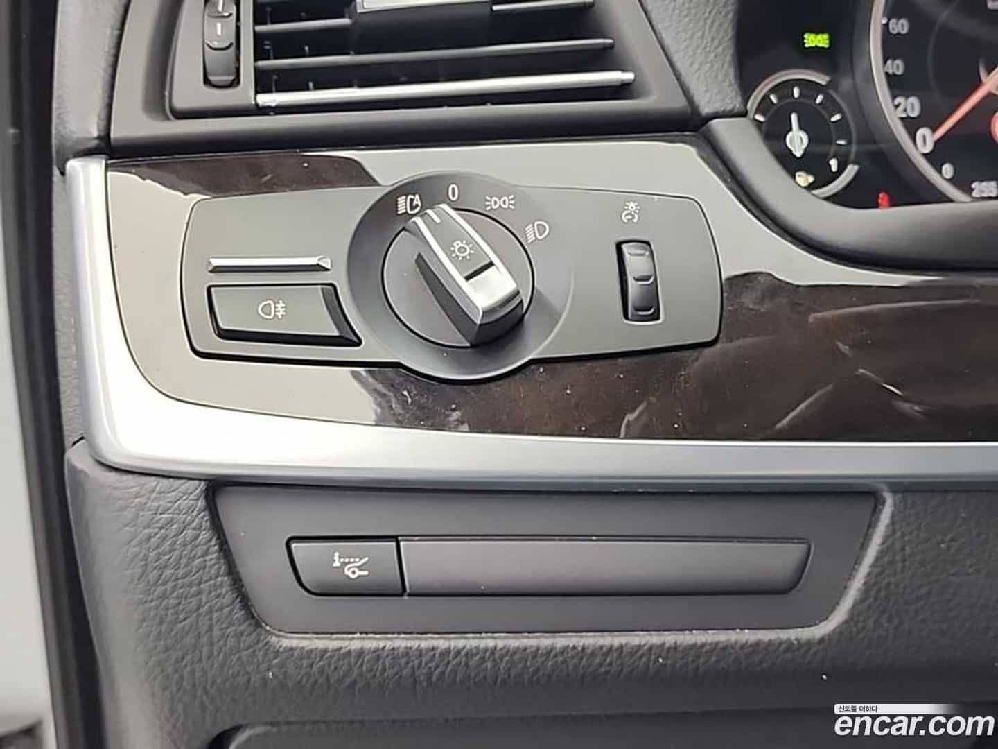 5-Series BMW 2015.5-OPTION-022