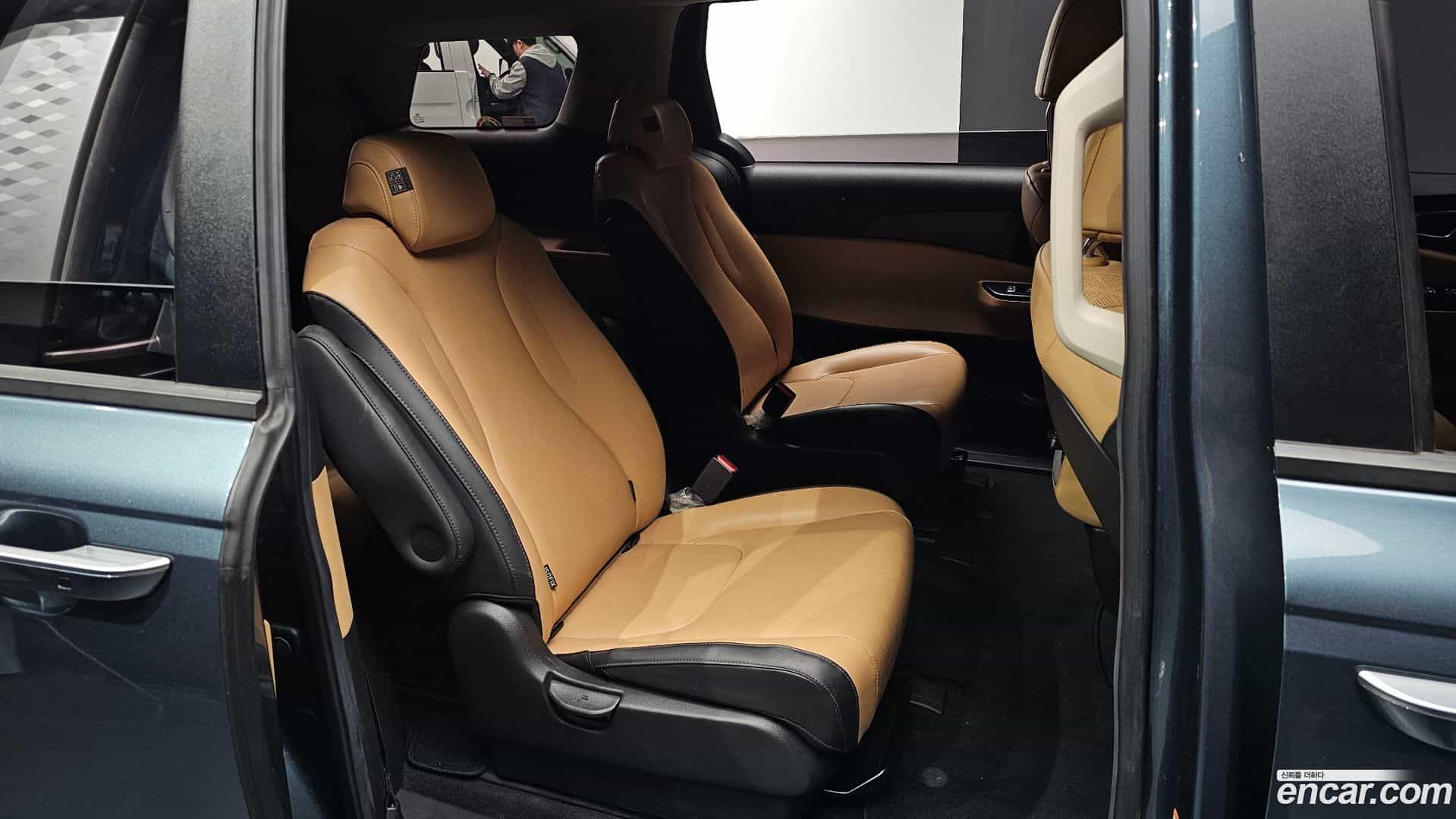 Canival Kia 2020.10-OPTION-015