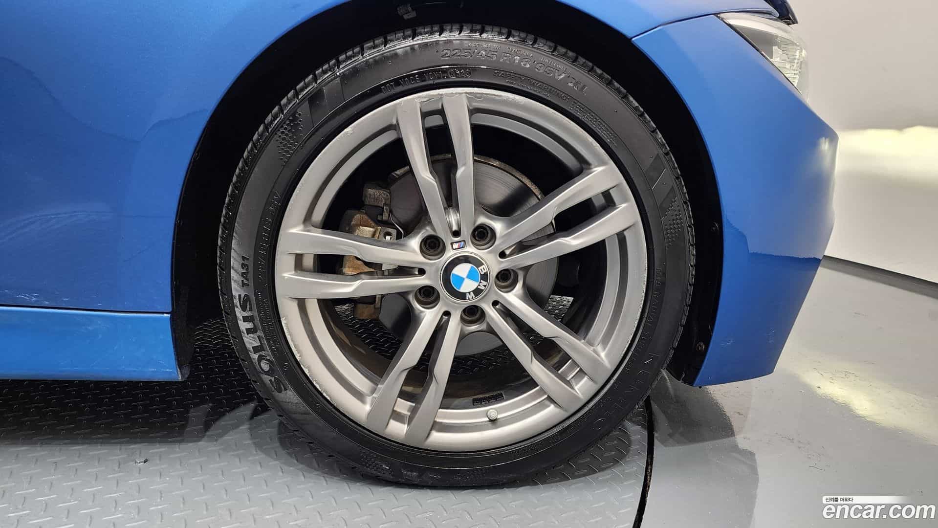 3-Series BMW 2018.2-OUTER-005