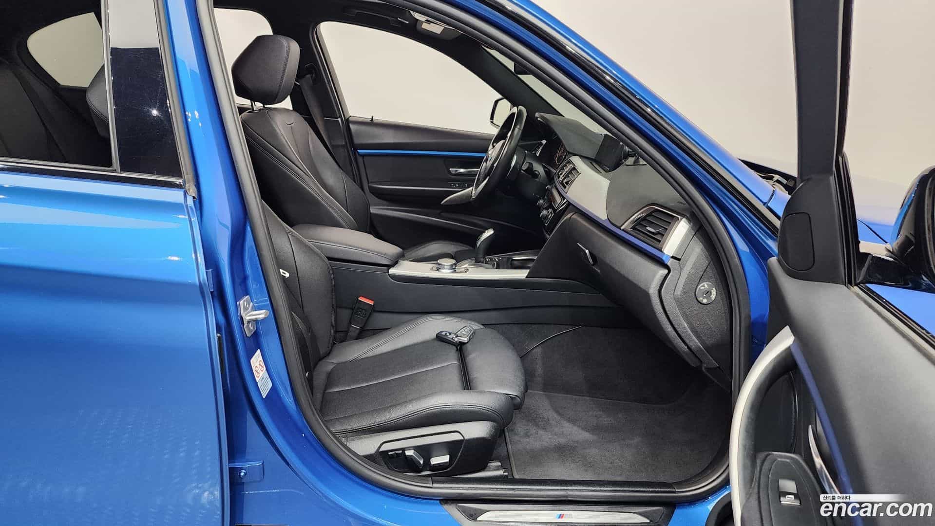 3-Series BMW 2018.2-OPTION-015
