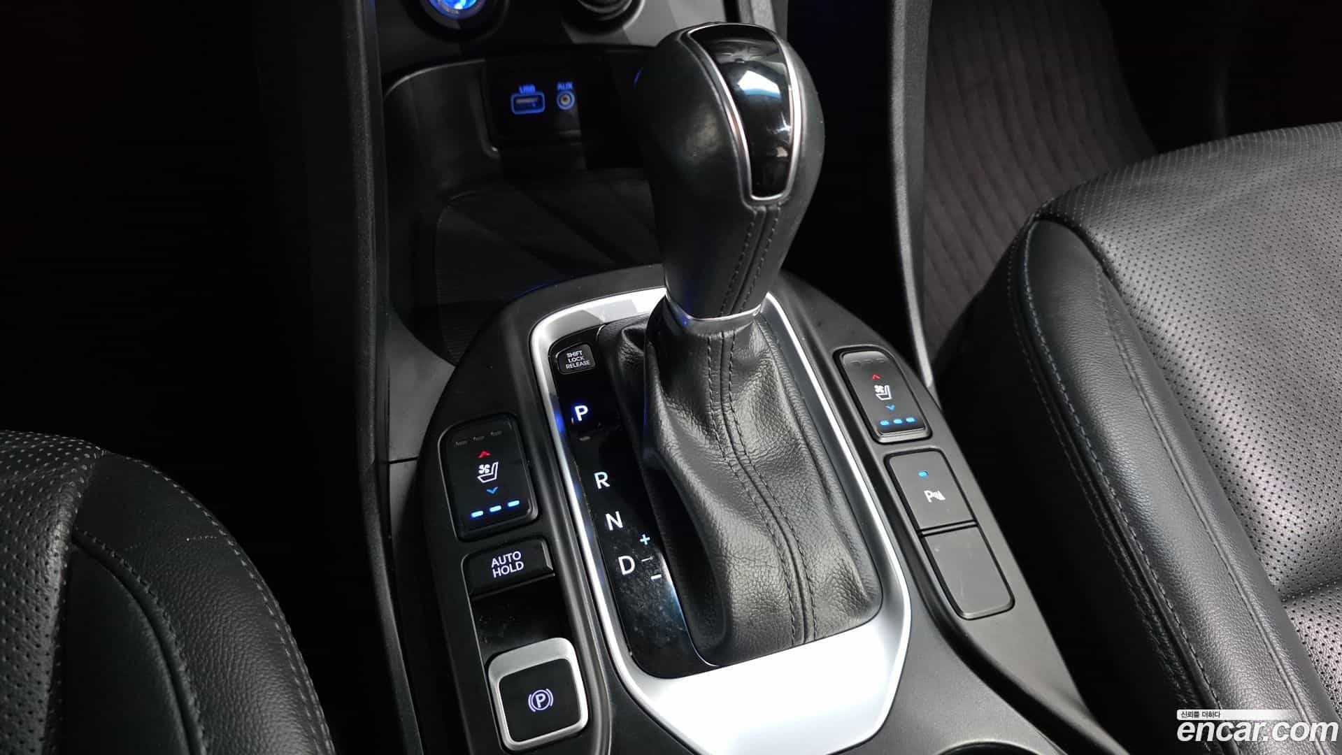 Santafe Hyundai 2016.5-INNER-009