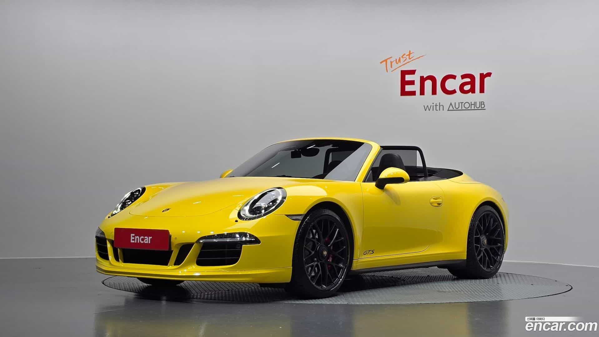 911 Porsche 2015.8-OUTER-001