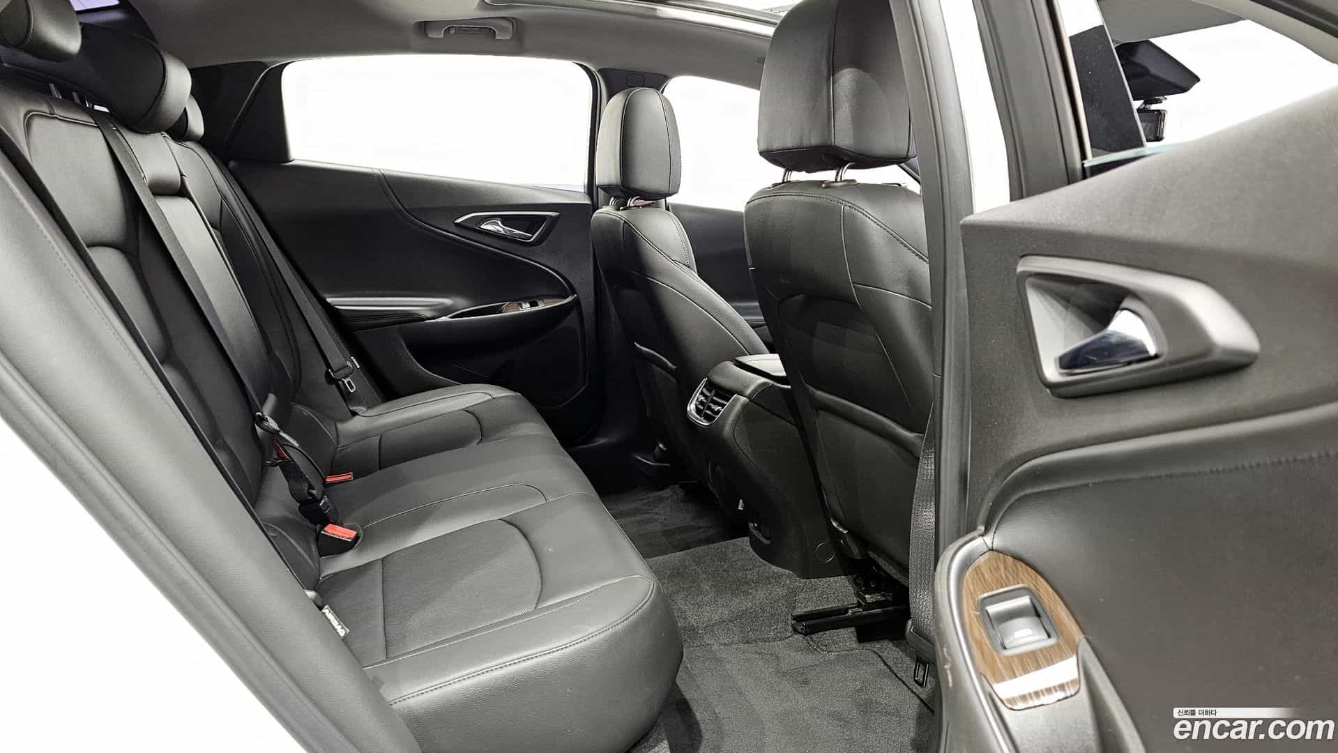 Malibu Chevrolet 2016.6-OPTION-015
