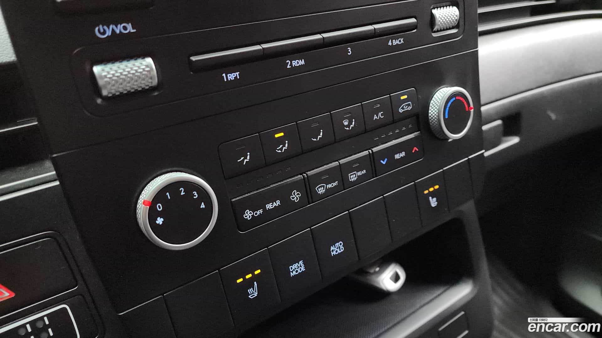 Staria Hyundai 2021.9-OPTION-019