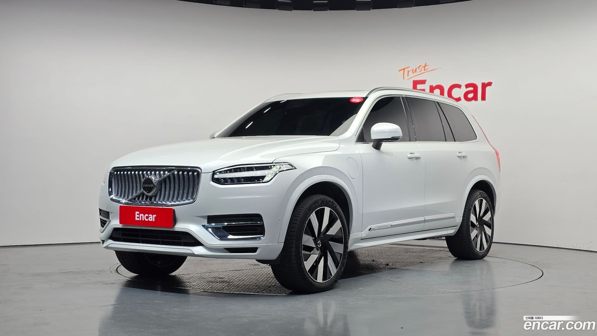 Main__Slider__Photo:XC90 Volvo 2024.11-0