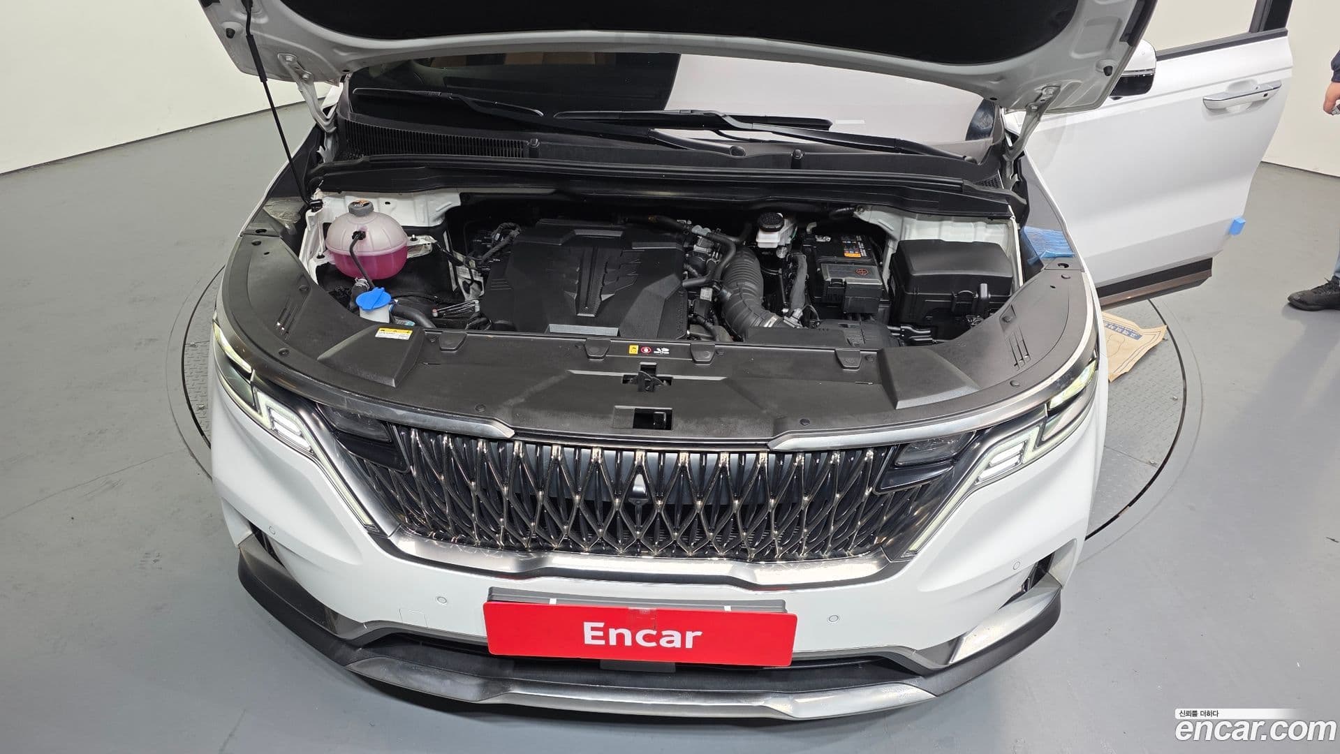 Main__Slider__Photo:Canival Kia 2022.11-5
