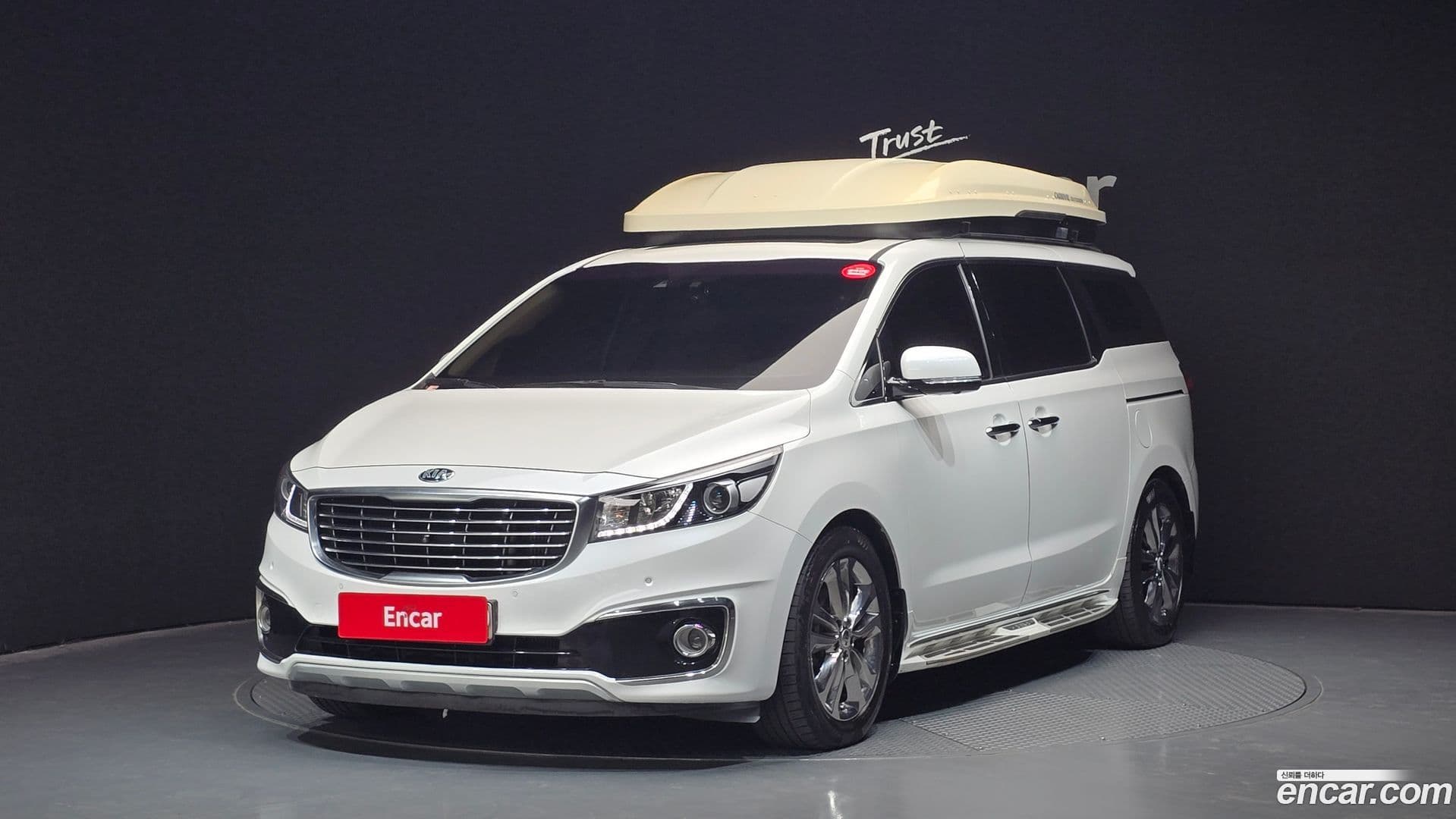 Main__Slider__Photo:Canival Kia 2015.6-0