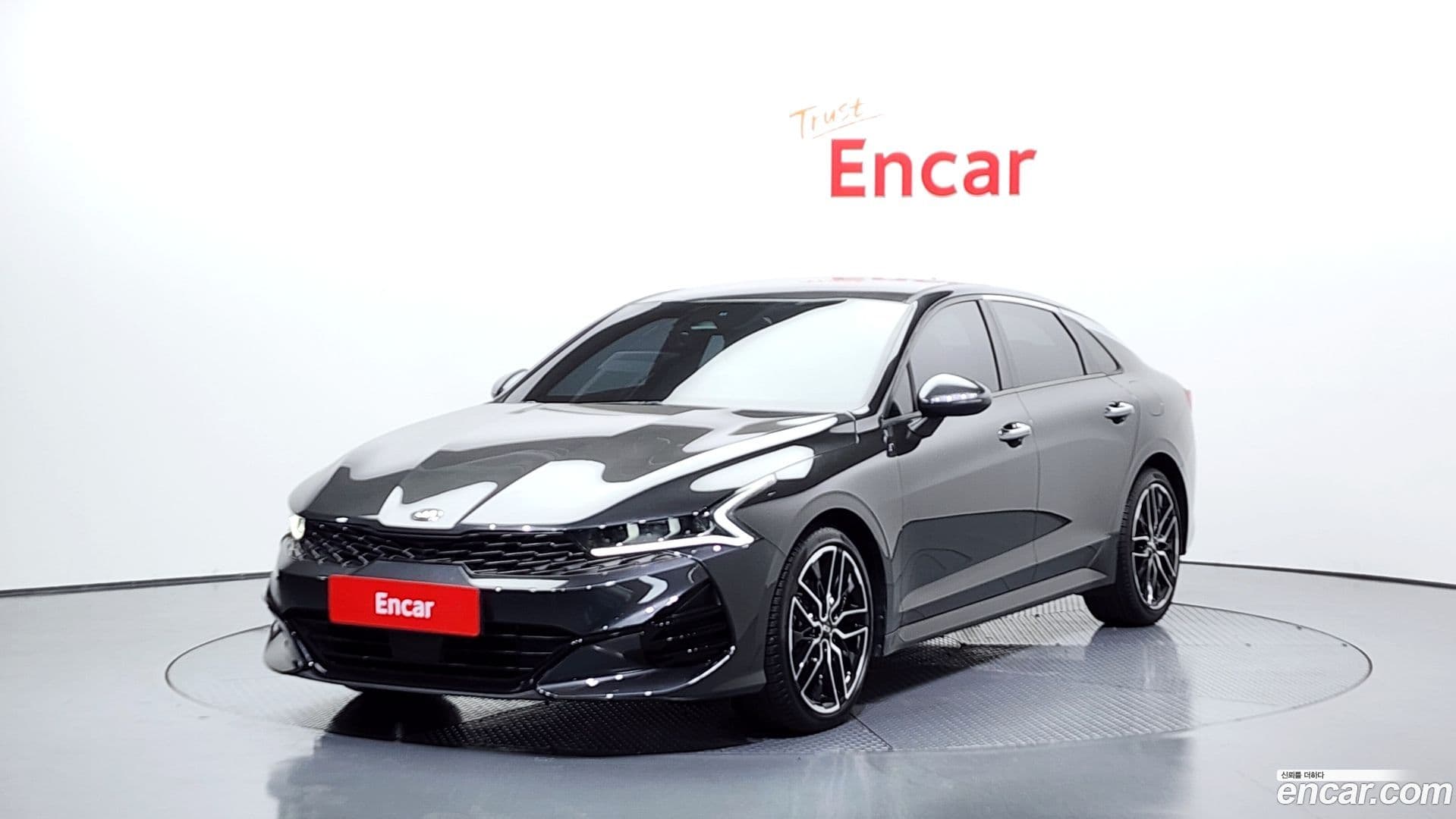 Main__Slider__Photo:K5 Kia 2021.2-0