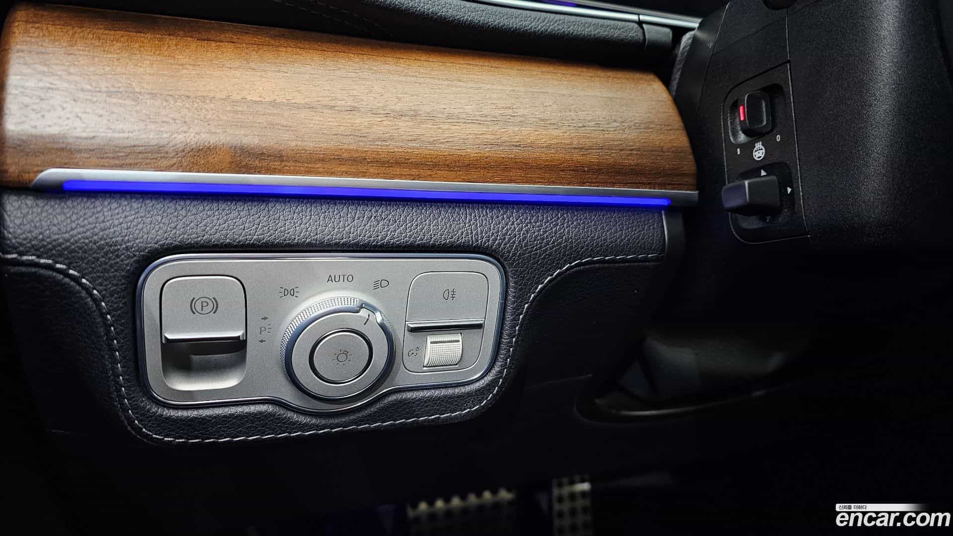 GLS-Class Mercedes-Benz 2020.11-OPTION-020