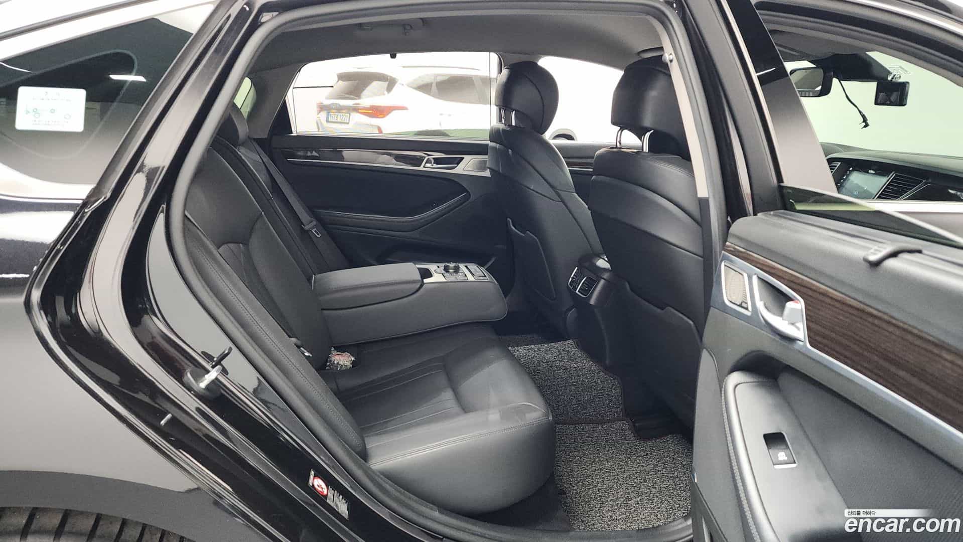 G80 Genesis 2017.6-OPTION-016