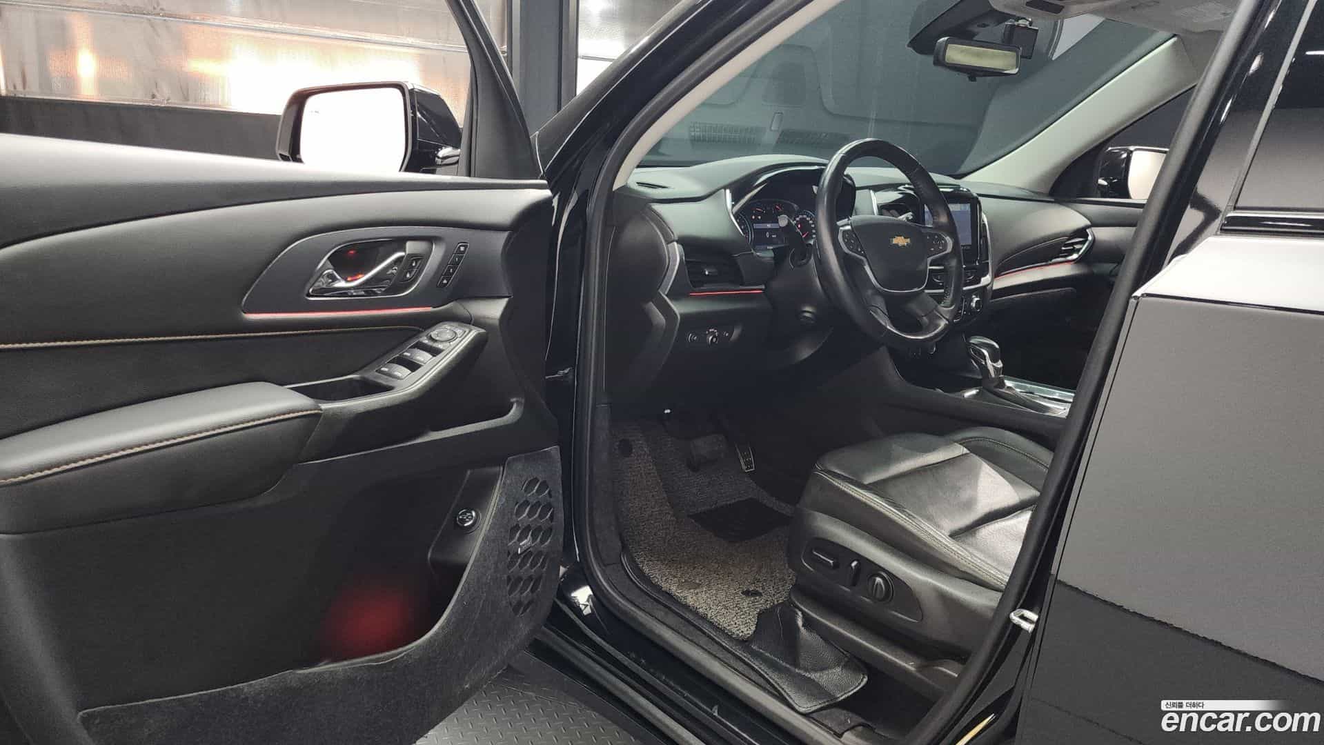 Traverse Chevrolet 2021.9-INNER-010