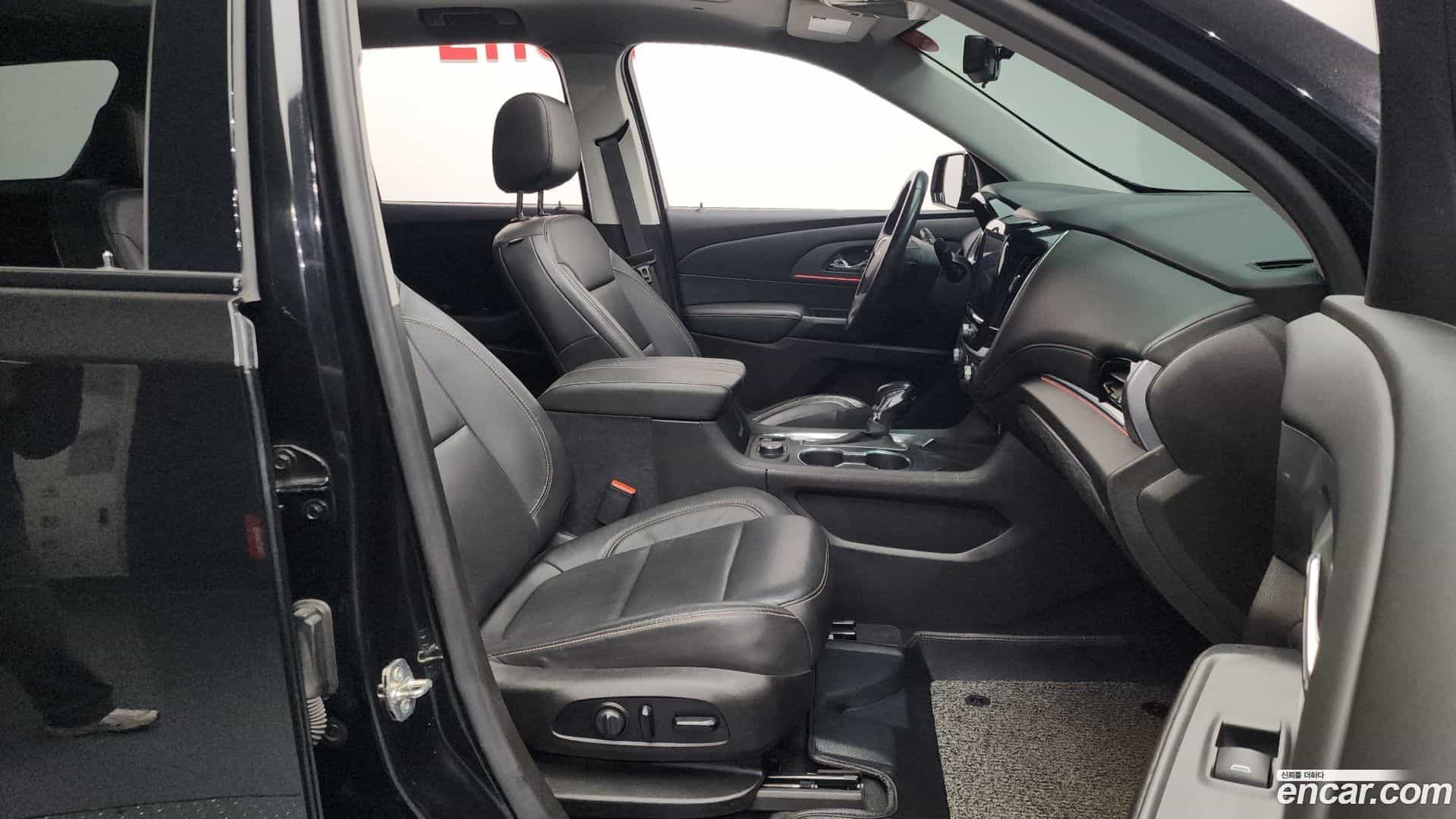 Traverse Chevrolet 2021.9-OPTION-015