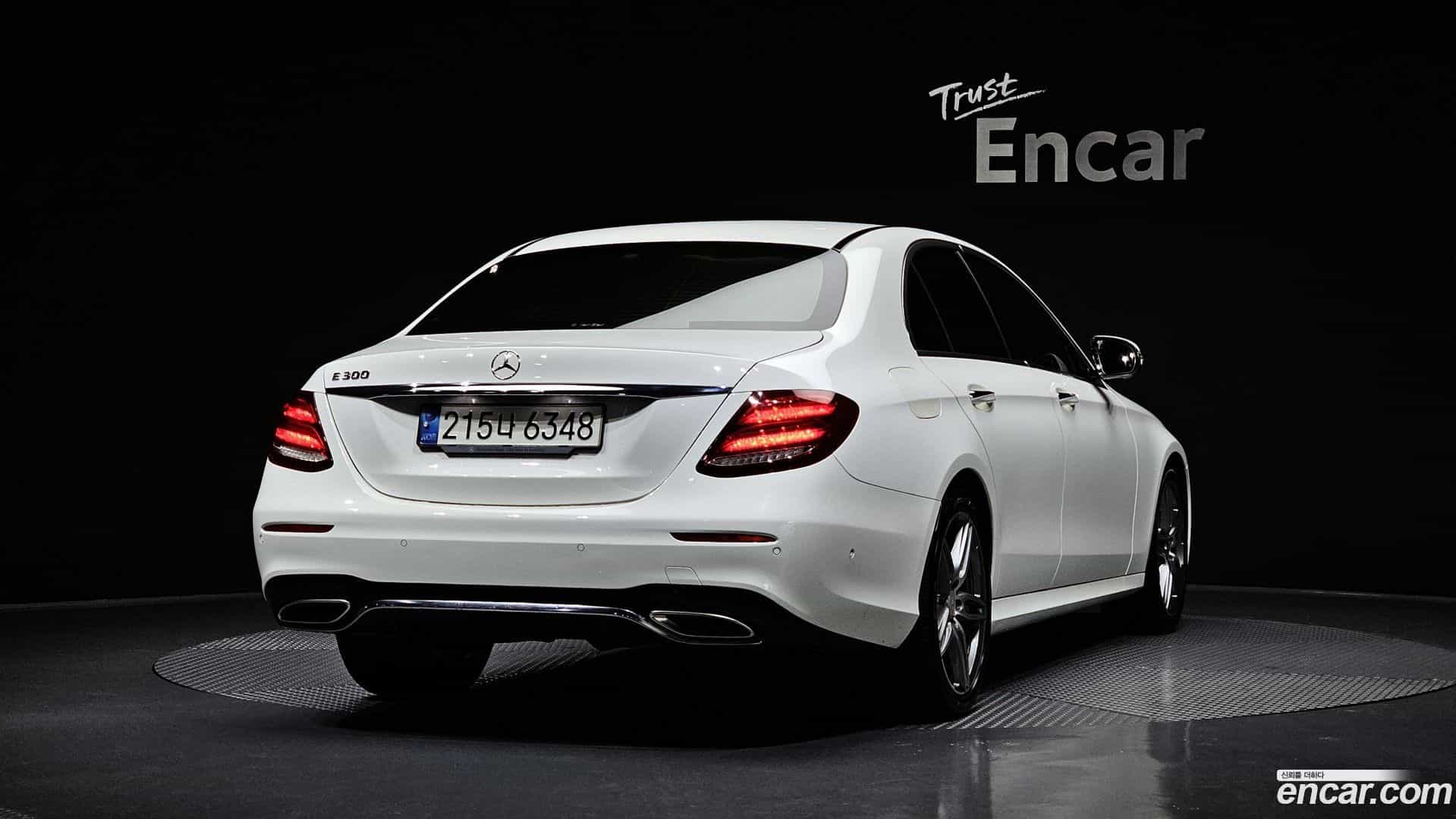 E-Class Mercedes-Benz 2018.9-OUTER-002