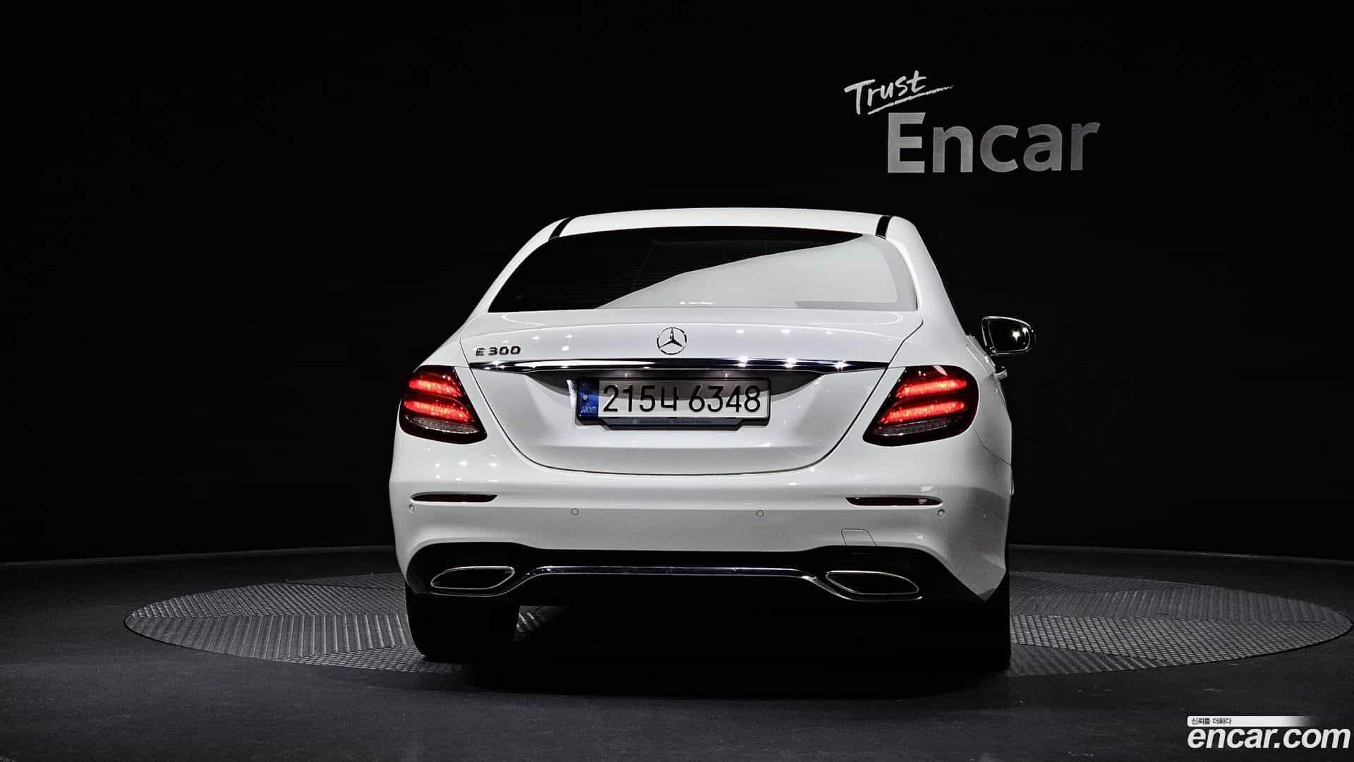 E-Class Mercedes-Benz 2018.9-OUTER-004