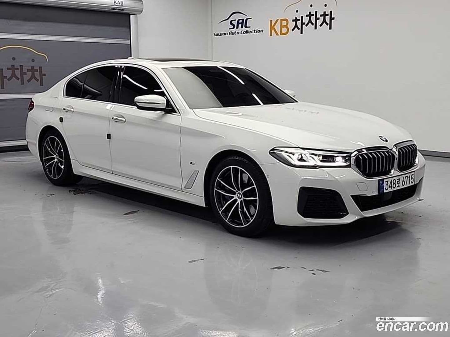 Main__Slider__Photo:5-Series BMW 2023.3-0