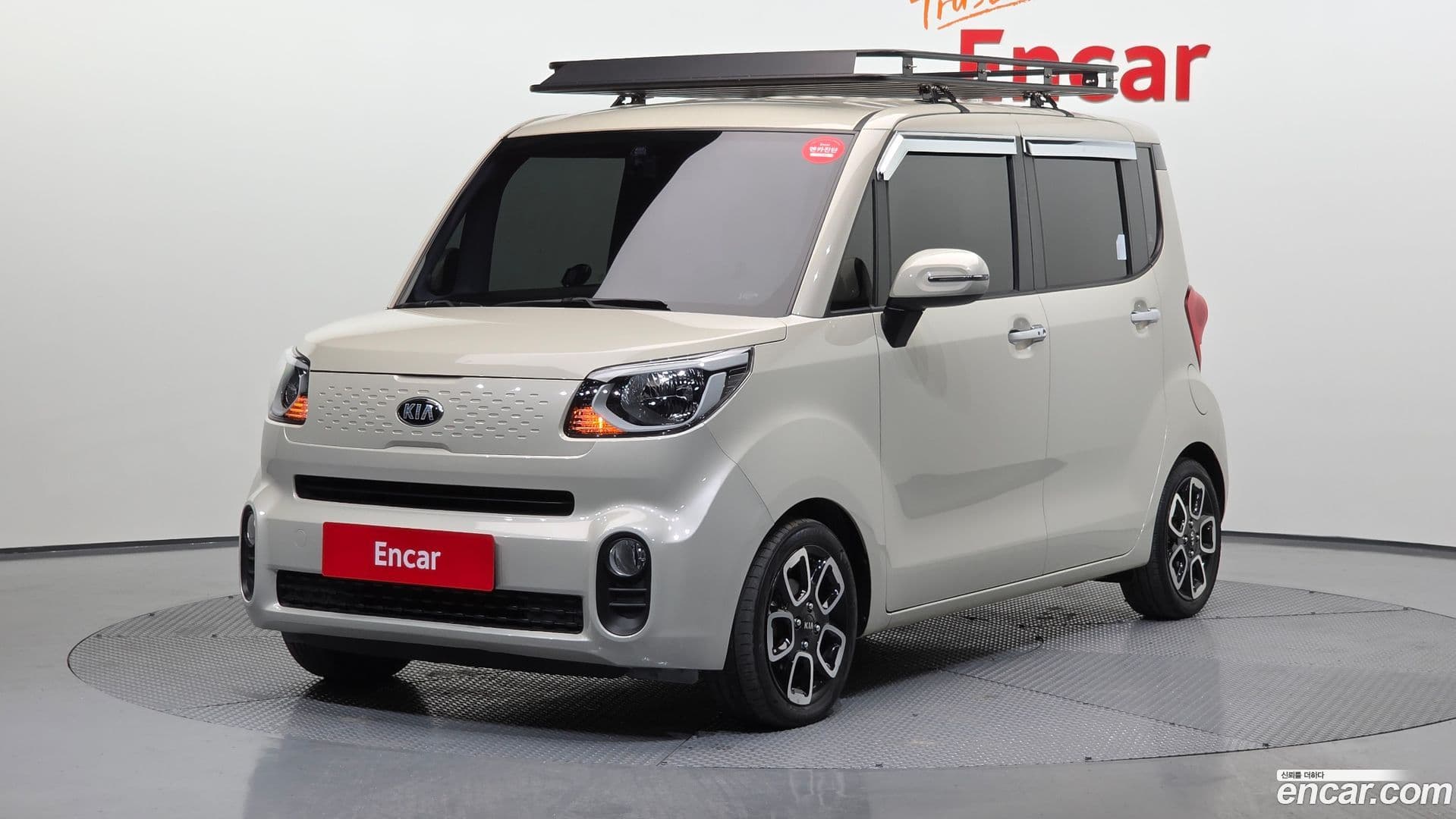 Main__Slider__Photo:RAY Kia 2020.11-0