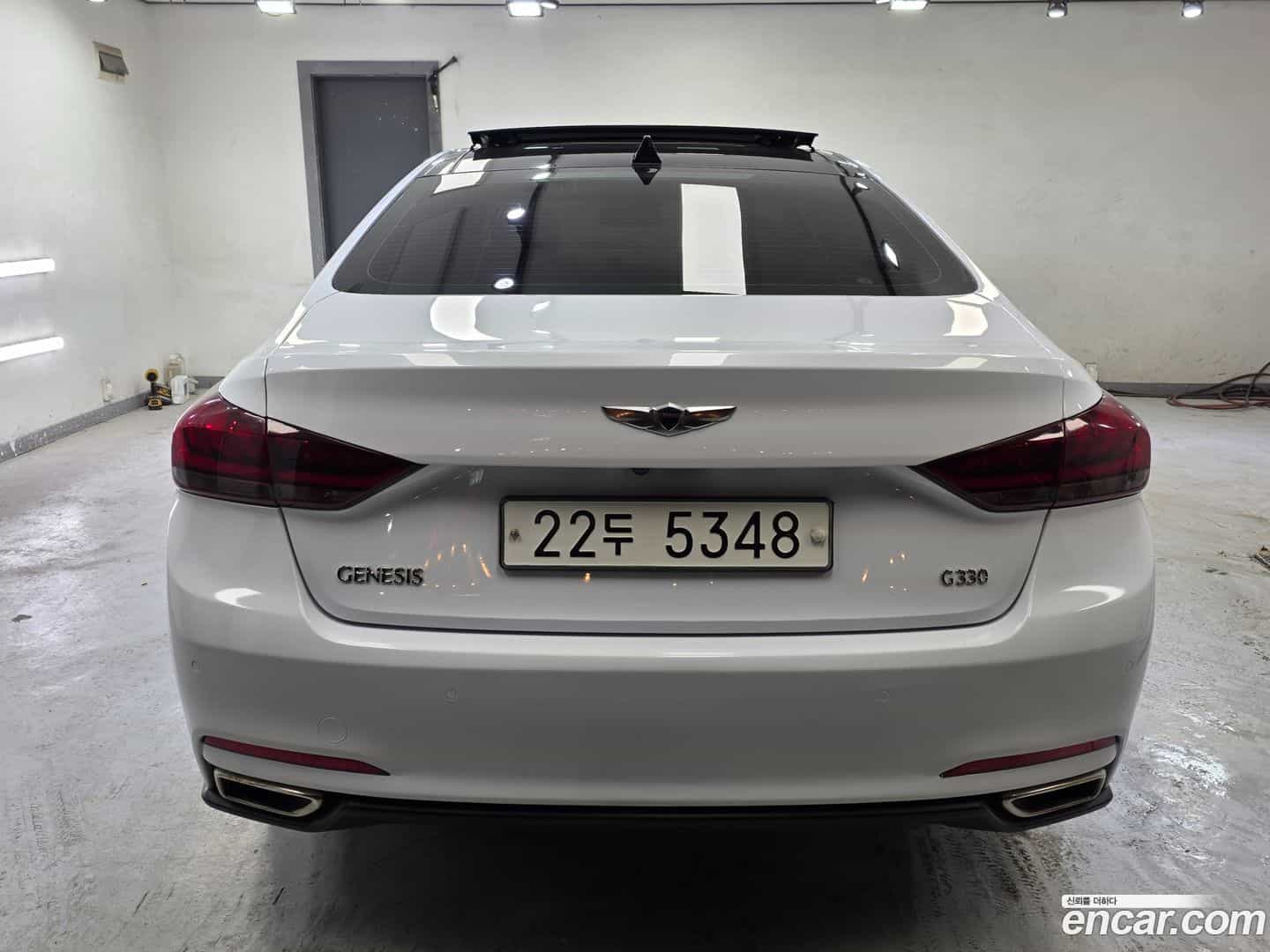 Genesis Hyundai 2014.0-OUTER-004