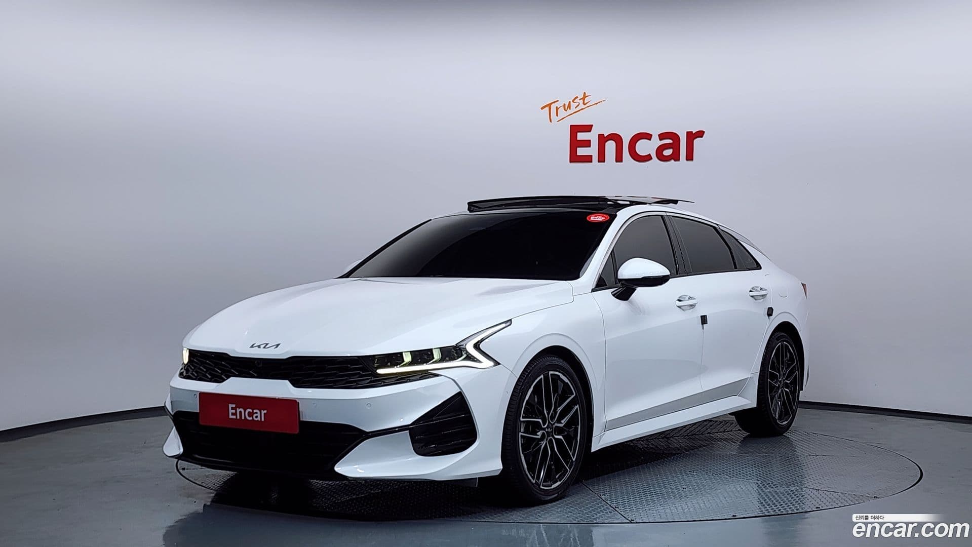 Main__Slider__Photo:K5 Kia 2021.9-0