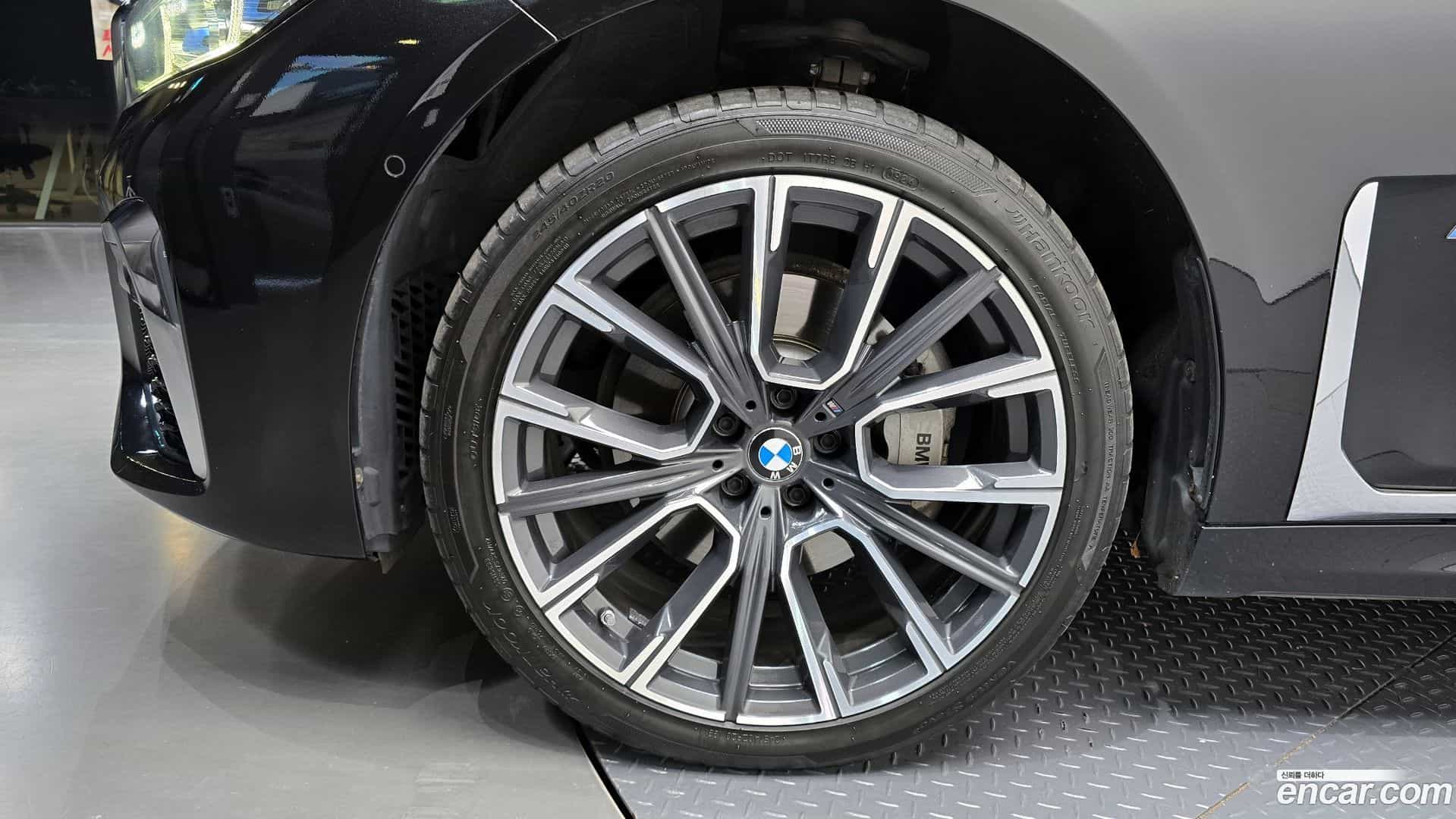 7-Series BMW 2019.9-OUTER-005