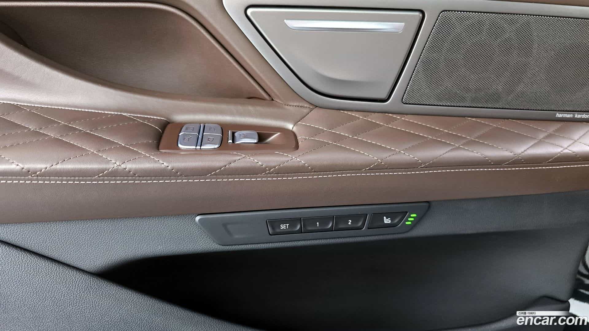 7-Series BMW 2019.9-OPTION-022