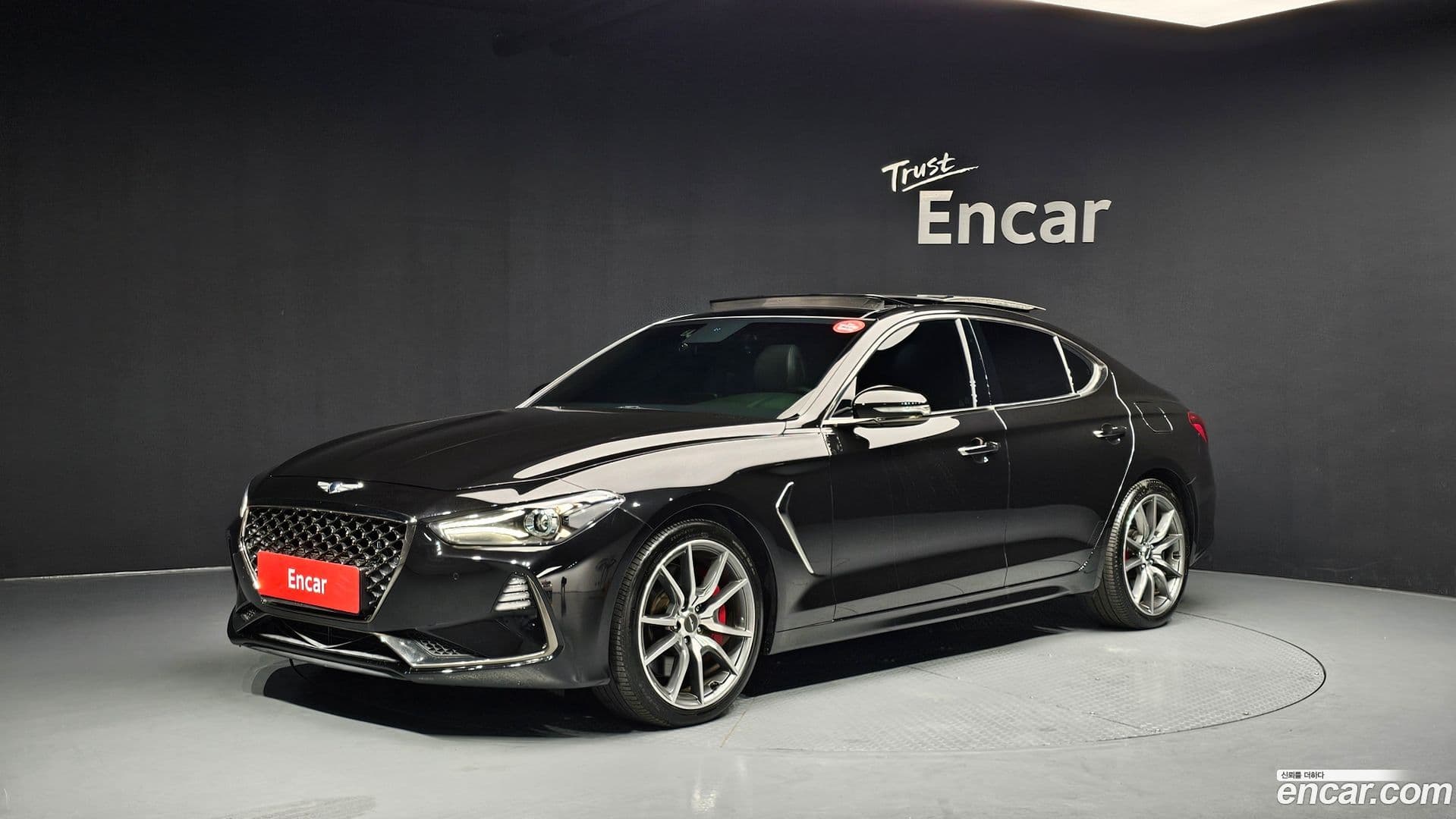 Main__Slider__Photo:G70 Genesis 2019.0-0