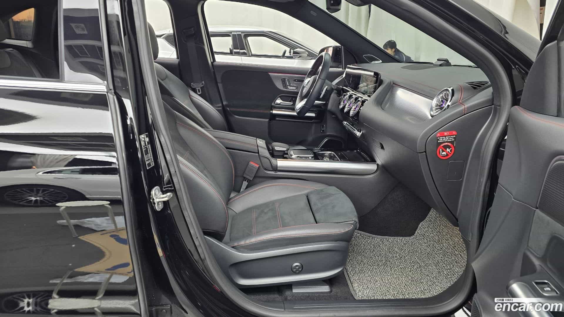 EQA Mercedes-Benz 2024.1-OPTION-015
