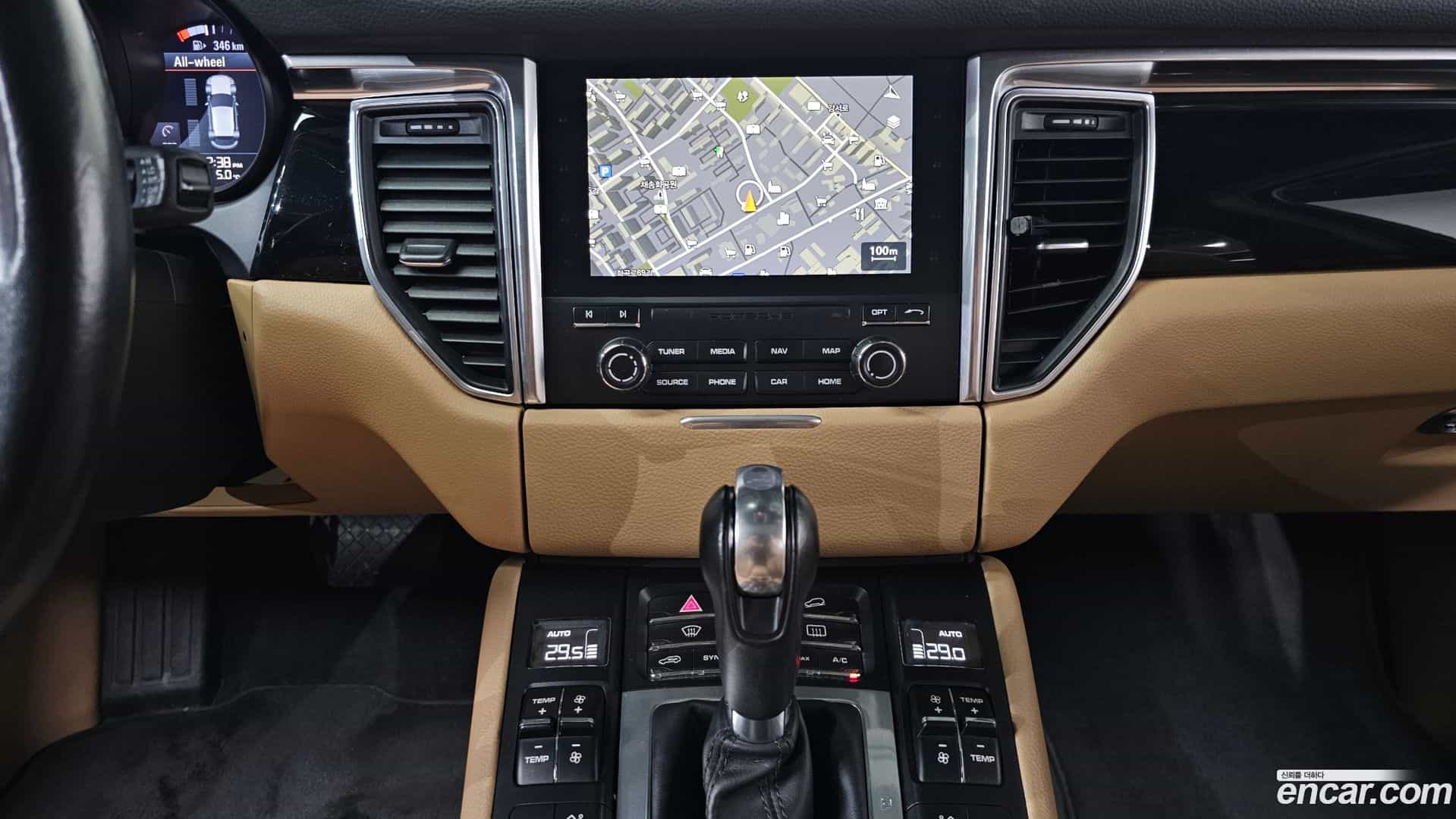 Macan Porsche 2016.5-OPTION-018