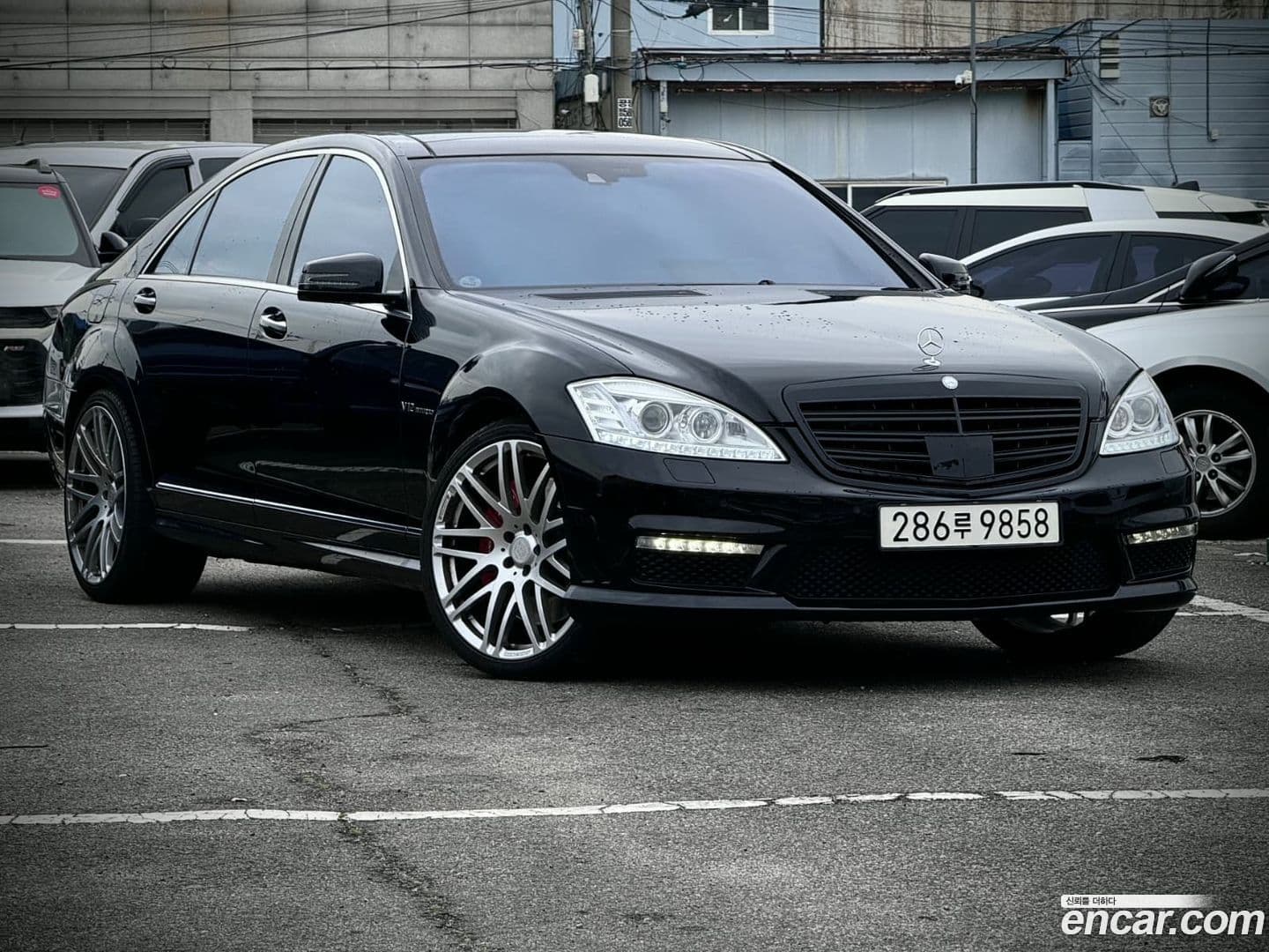 Main__Slider__Photo:S-Class Mercedes-Benz 2008.3-0