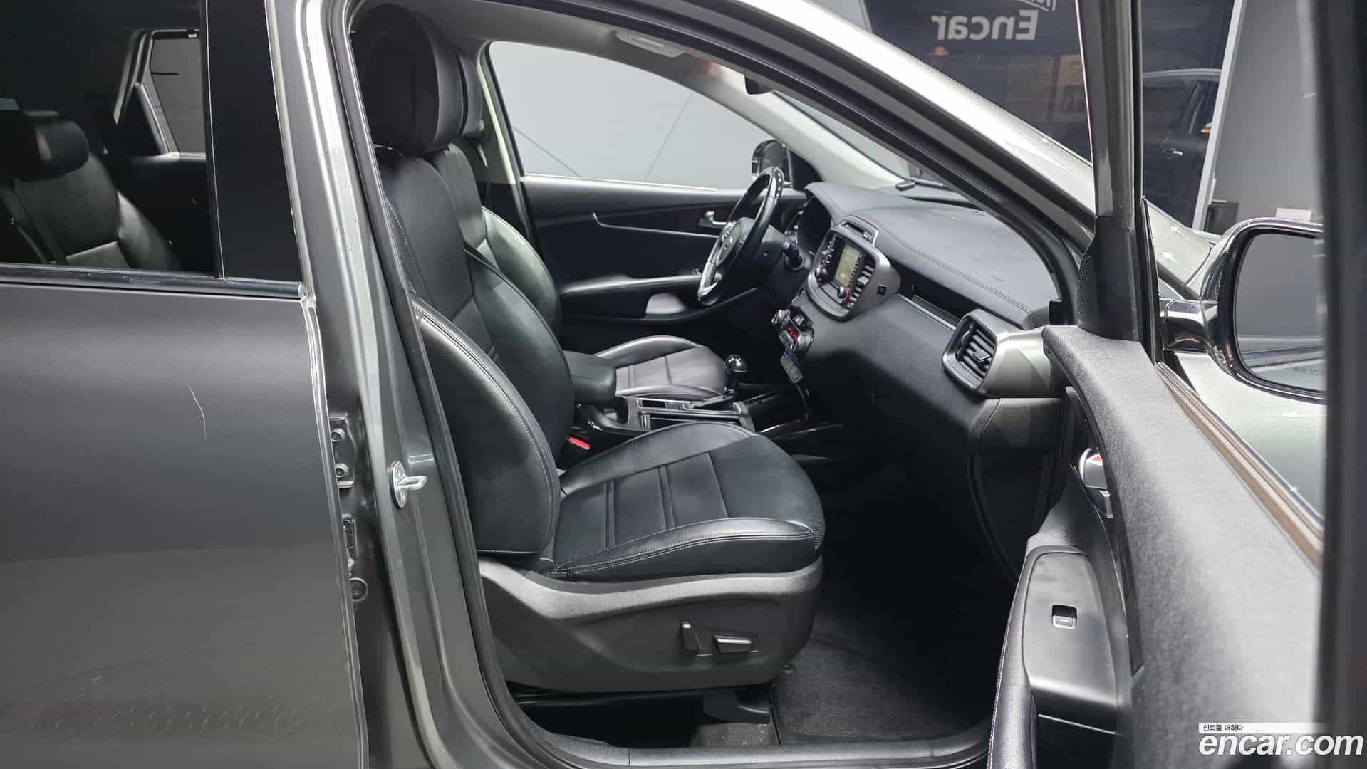 Sorento Kia 2015.4-OPTION-015