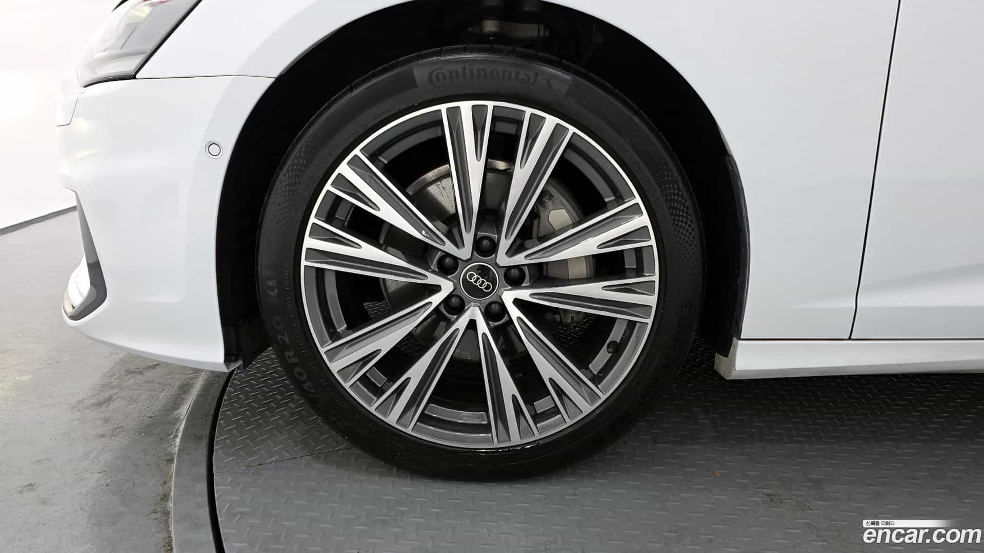 A6 Audi 2022.11-OUTER-005