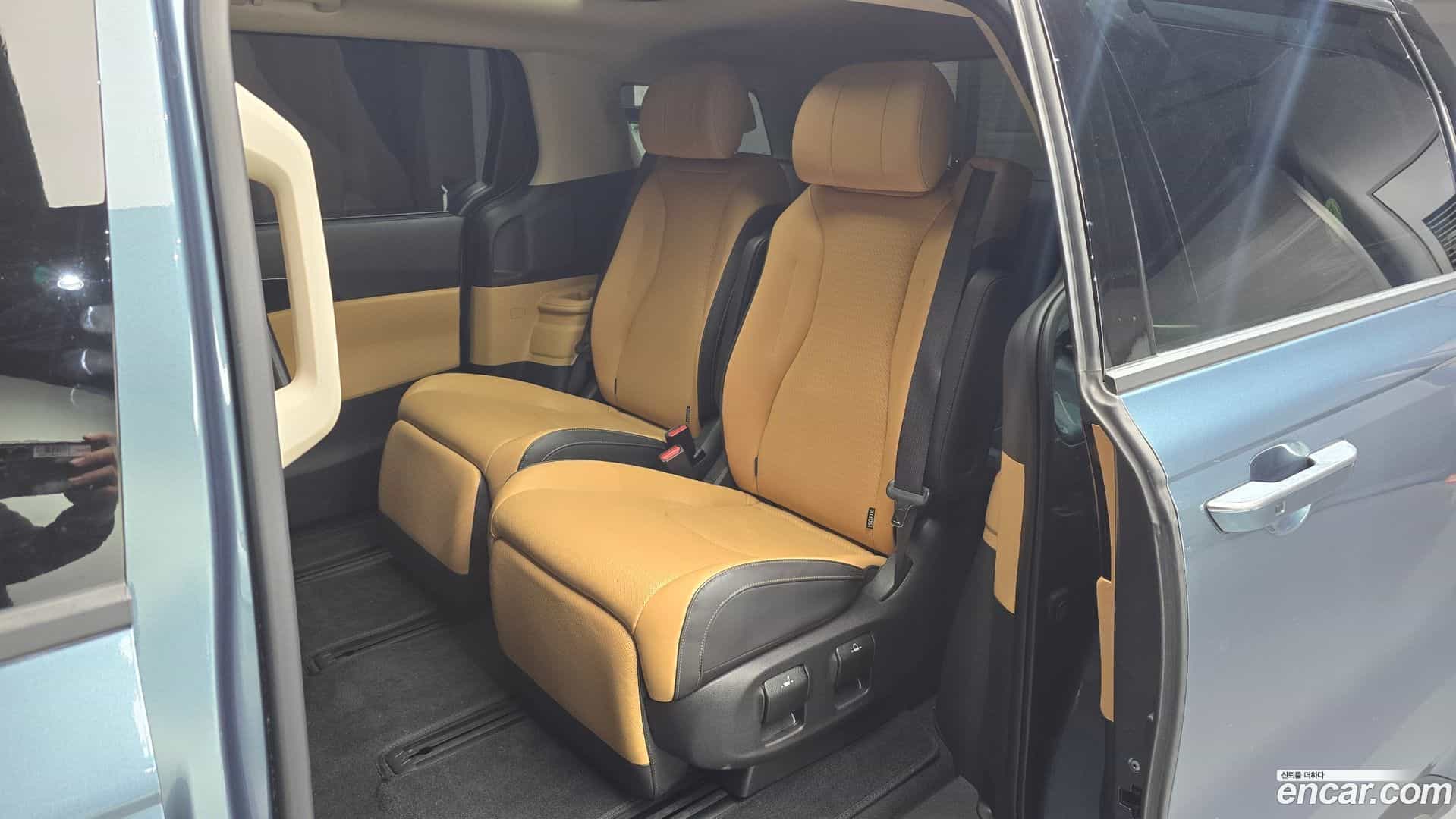 Canival Kia 2022.6-OPTION-015