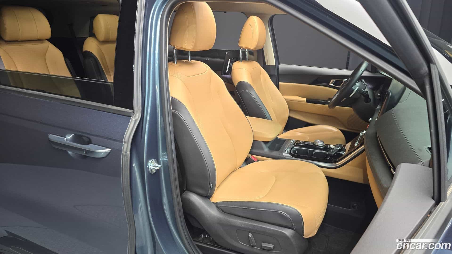 Canival Kia 2022.6-OPTION-016