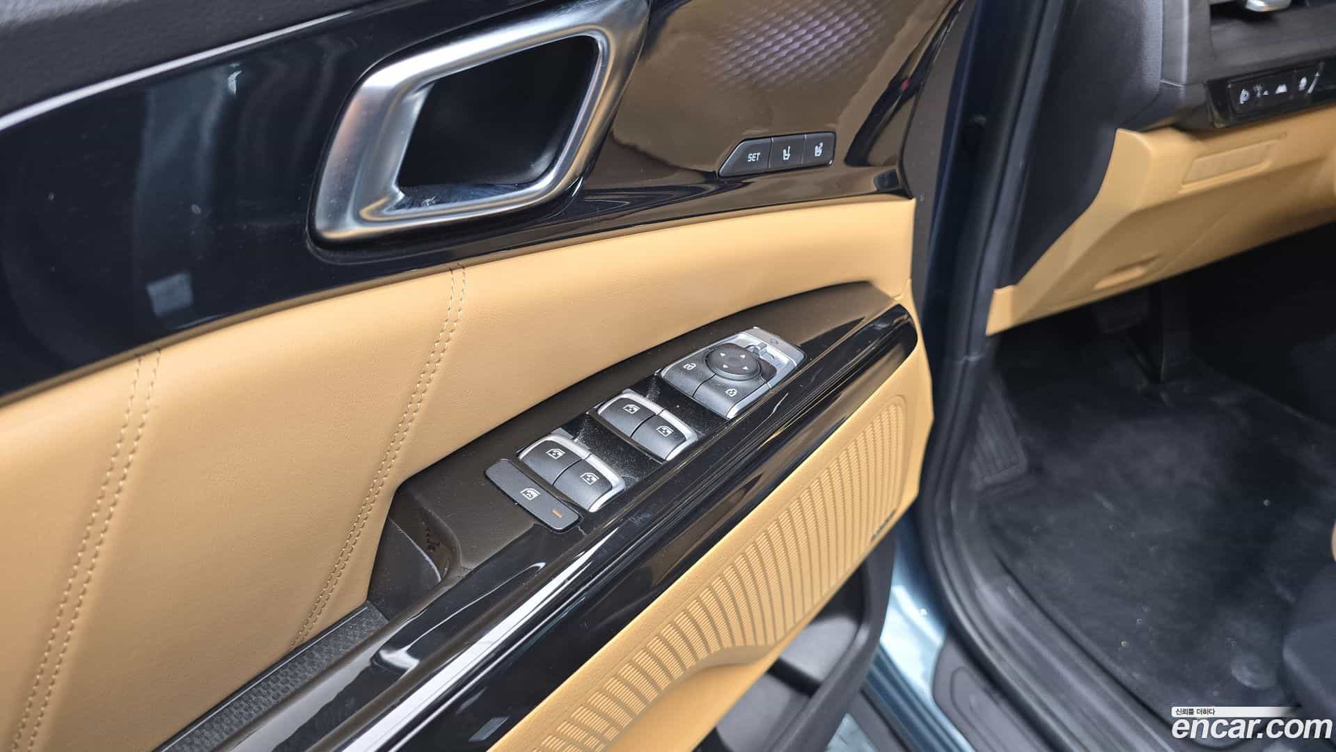 Canival Kia 2022.6-OPTION-018