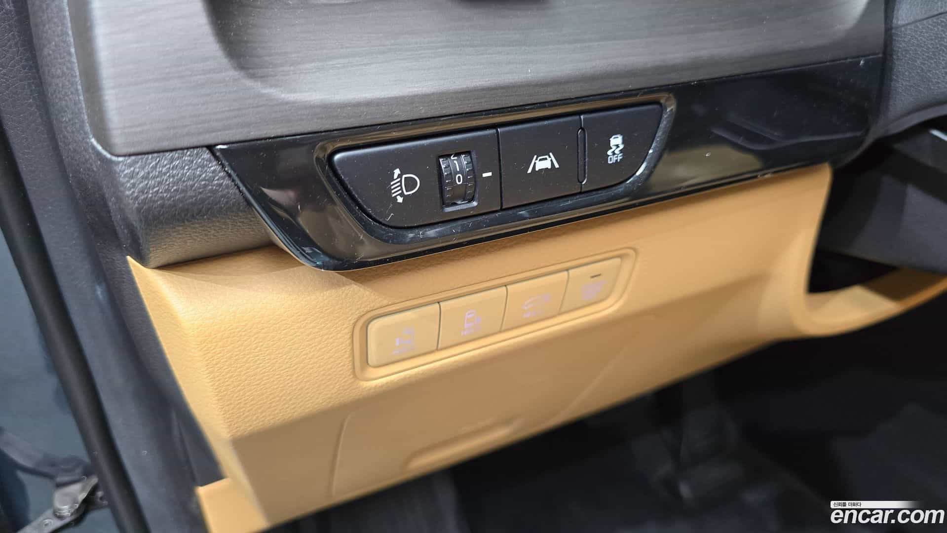 Canival Kia 2022.6-OPTION-019