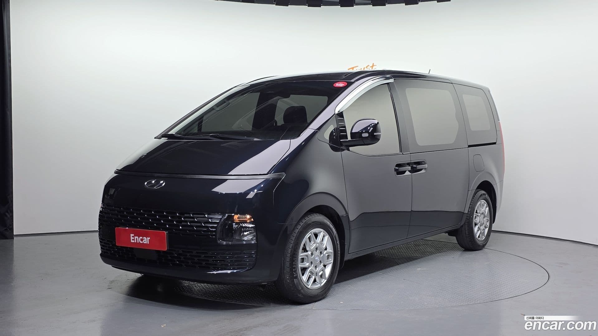 Main__Slider__Photo:Staria Hyundai 2024.1-0