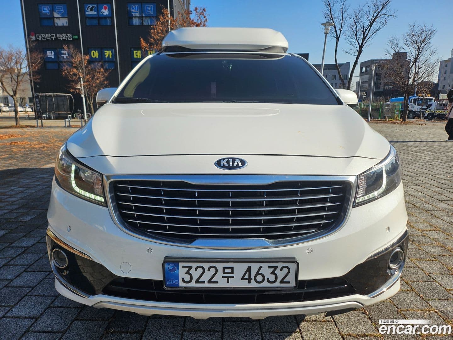 Main__Slider__Photo:Canival Kia 2016.11-0