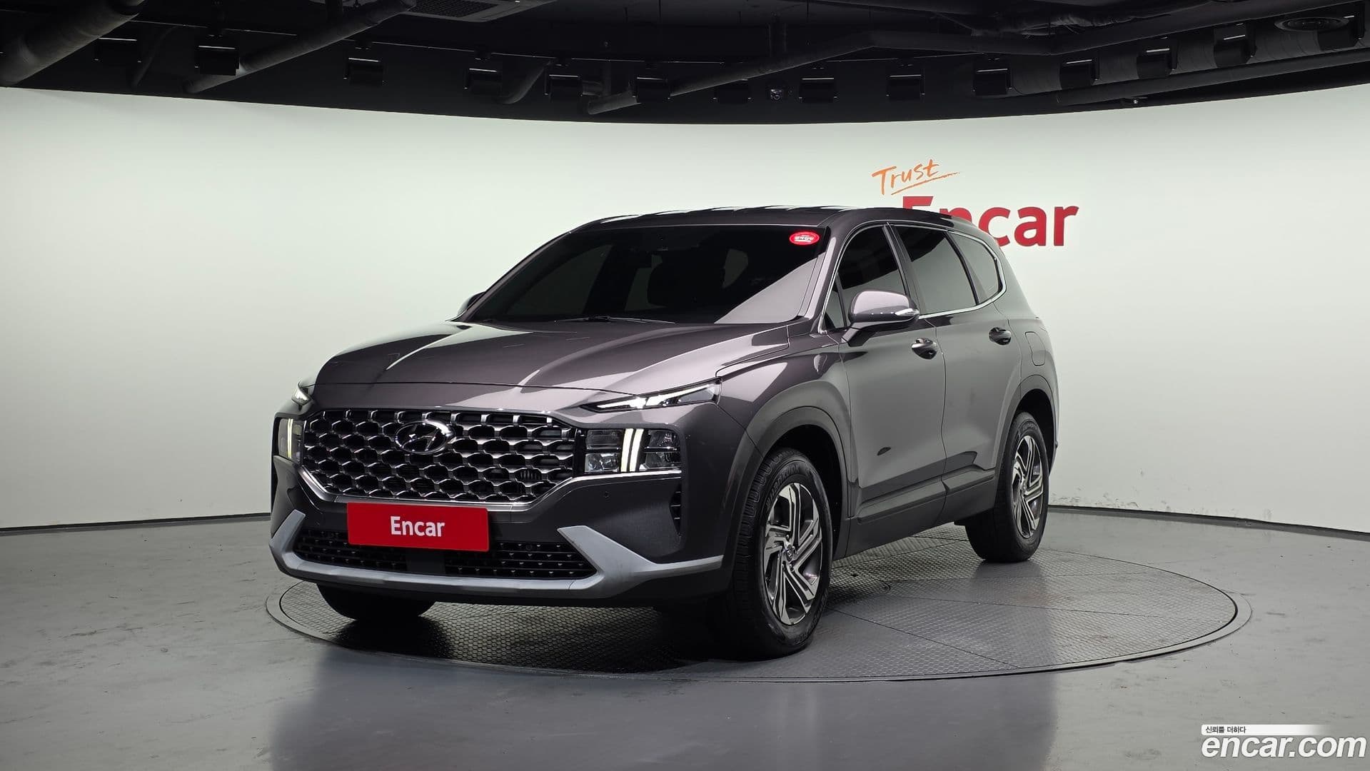 Main__Slider__Photo:Santafe Hyundai 2022.5-0