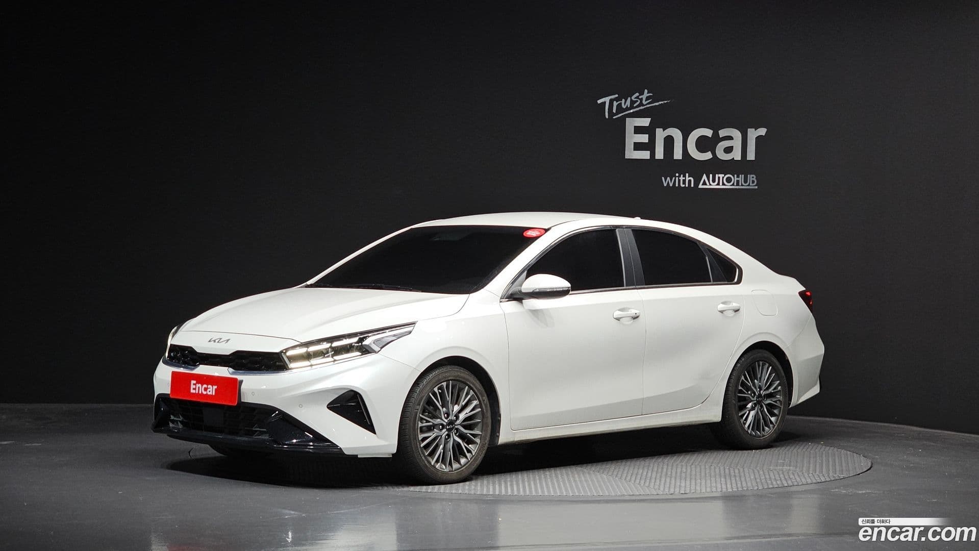 Main__Slider__Photo:K3 Kia 2021.10-0