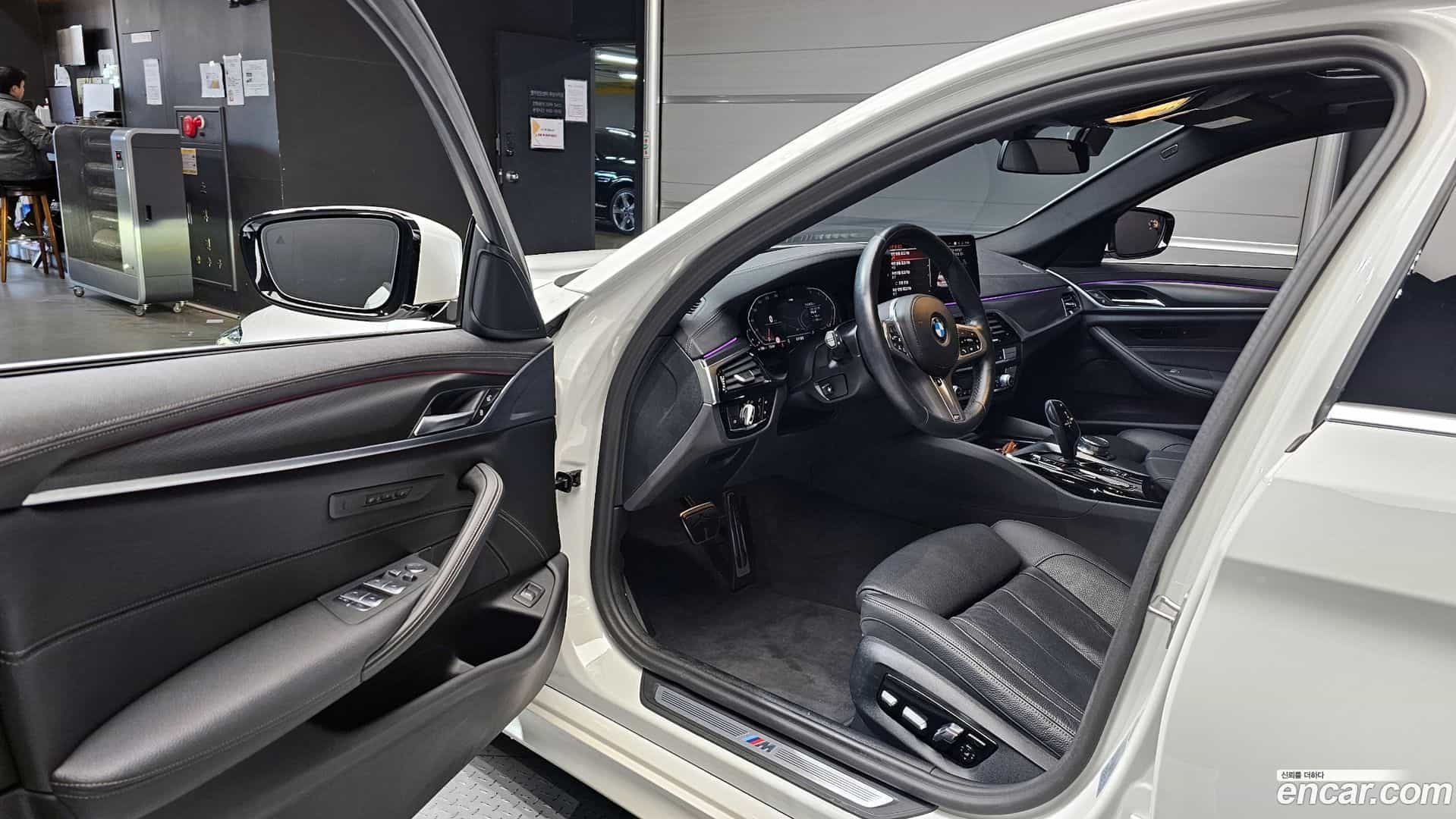 5-Series BMW 2023.6-OPTION-015