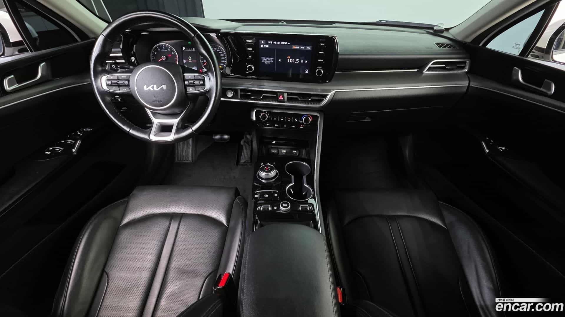 K5 Kia 2023.2-INNER-007