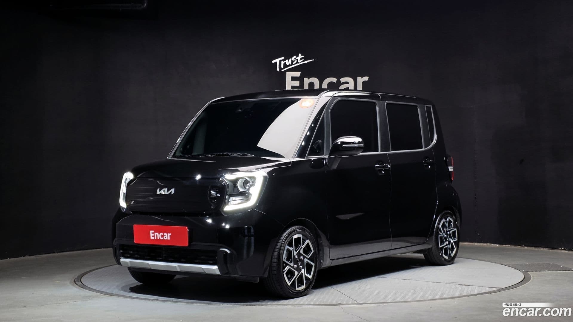 Main__Slider__Photo:RAY Kia 2024.0-0