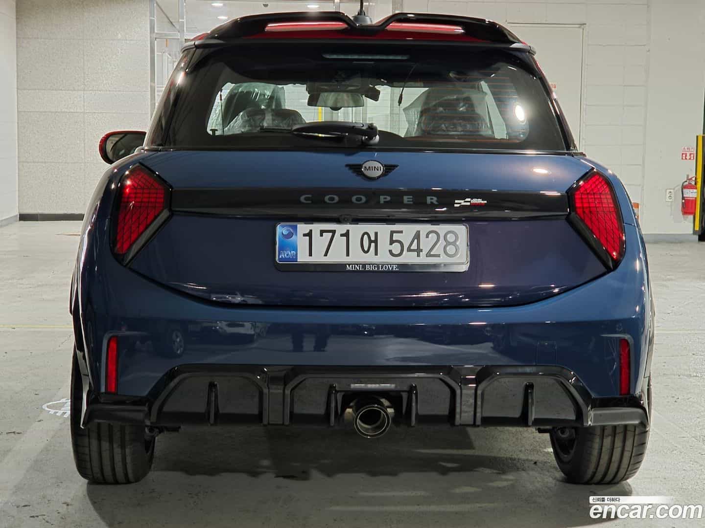 Cooper Mini 2025.10-OUTER-004