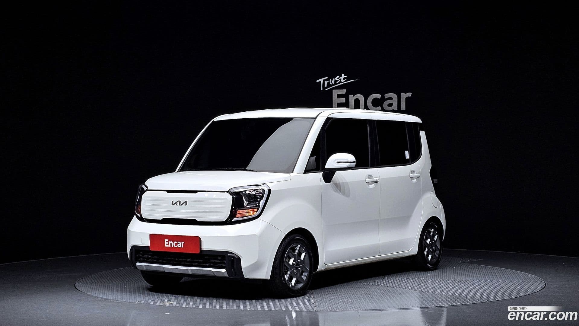 Main__Slider__Photo:RAY Kia 2023.4-0